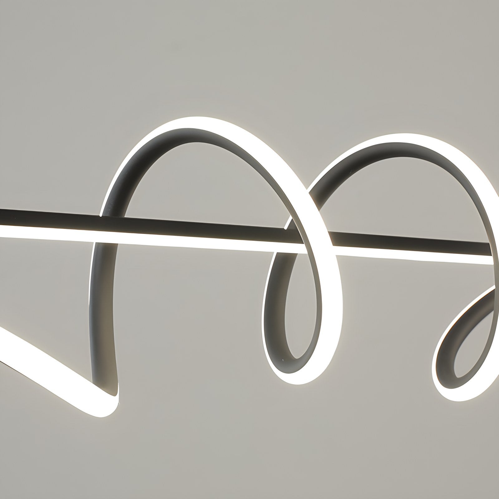 Helzyan Pendant Light
