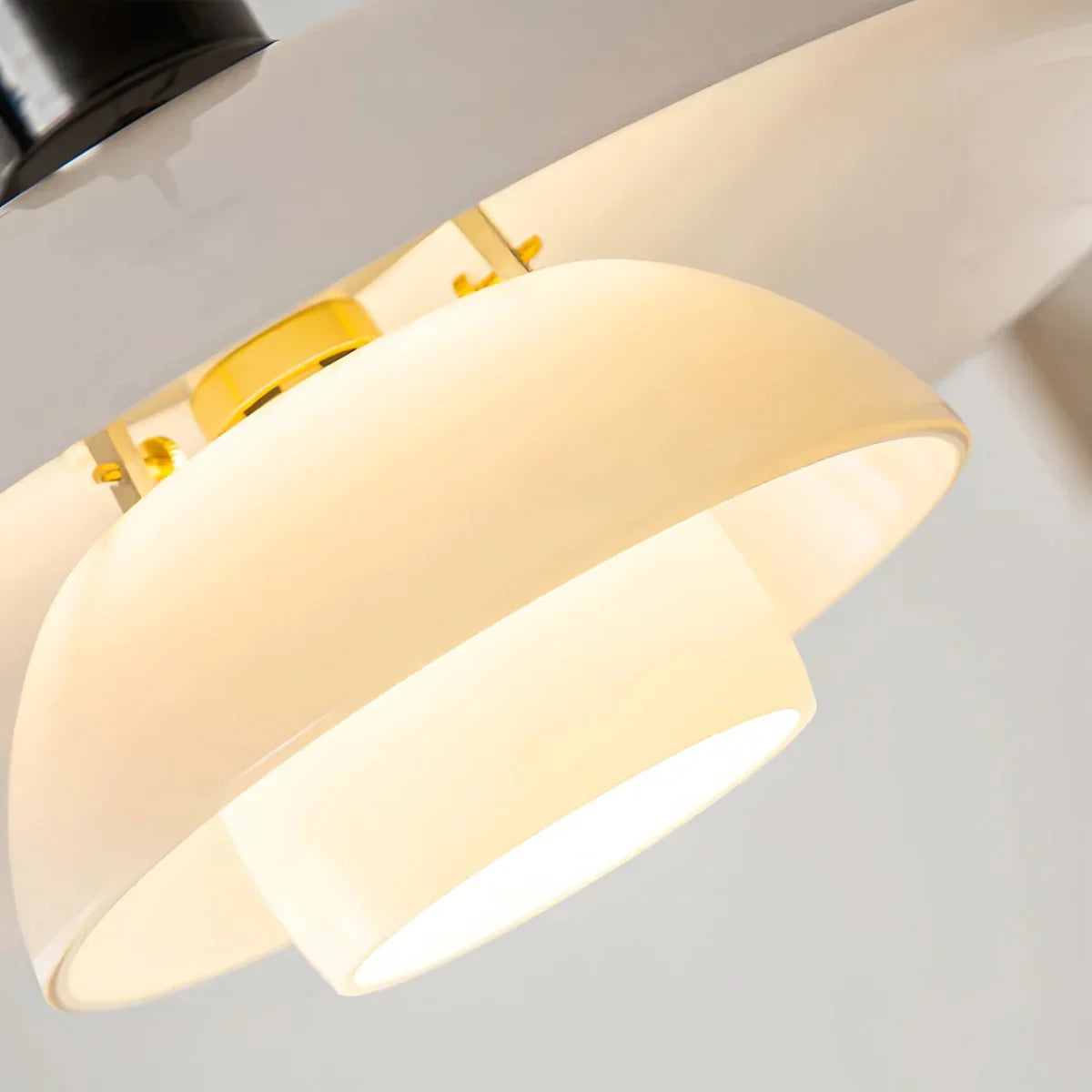 Kilizon Pendant Light
