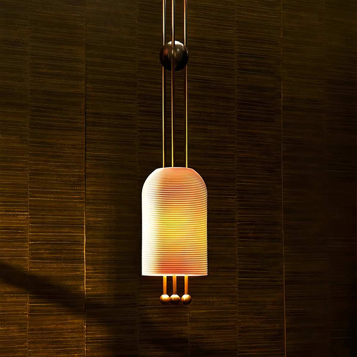 Vesiro Wall Light