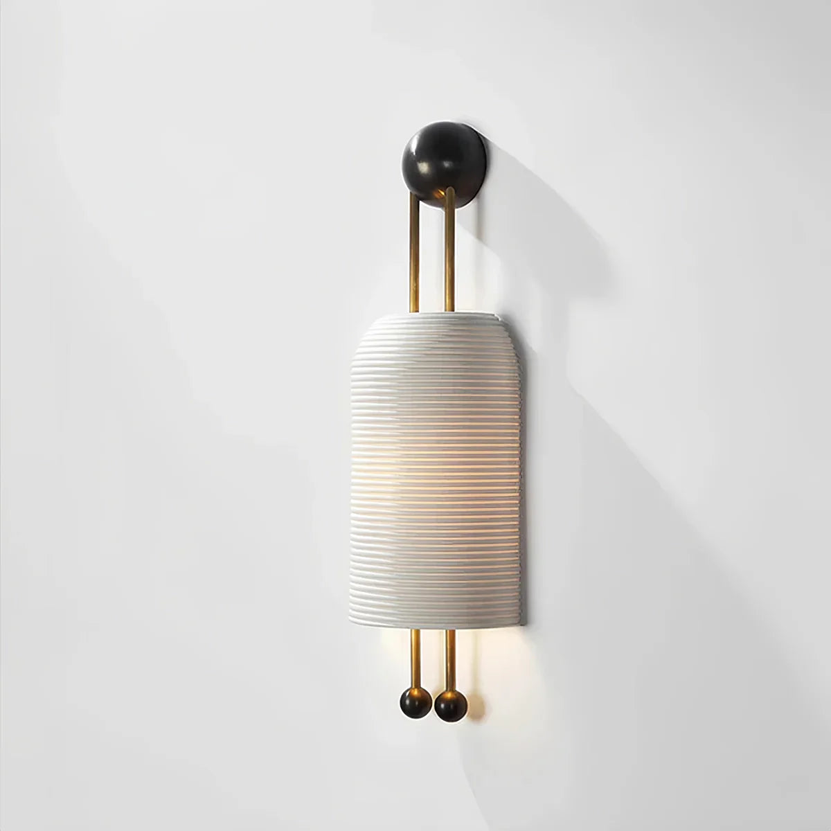 Vesiro Wall Light