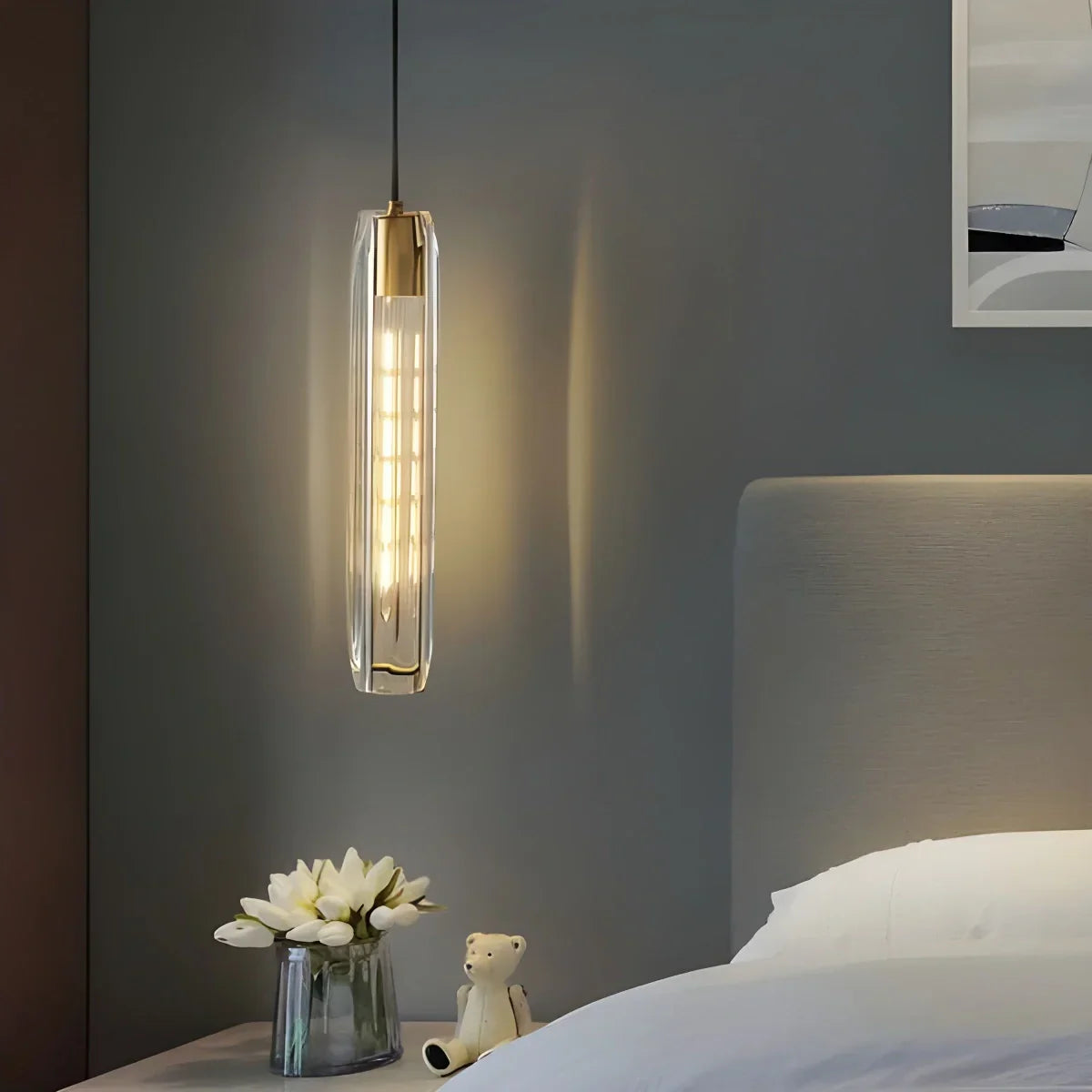 Noravi Wall Light