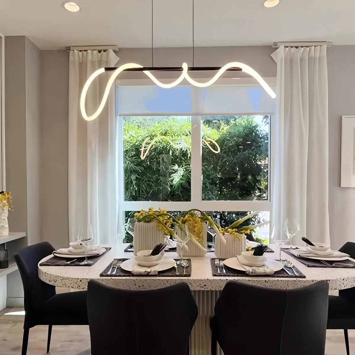 Lomez LED Pendant Light