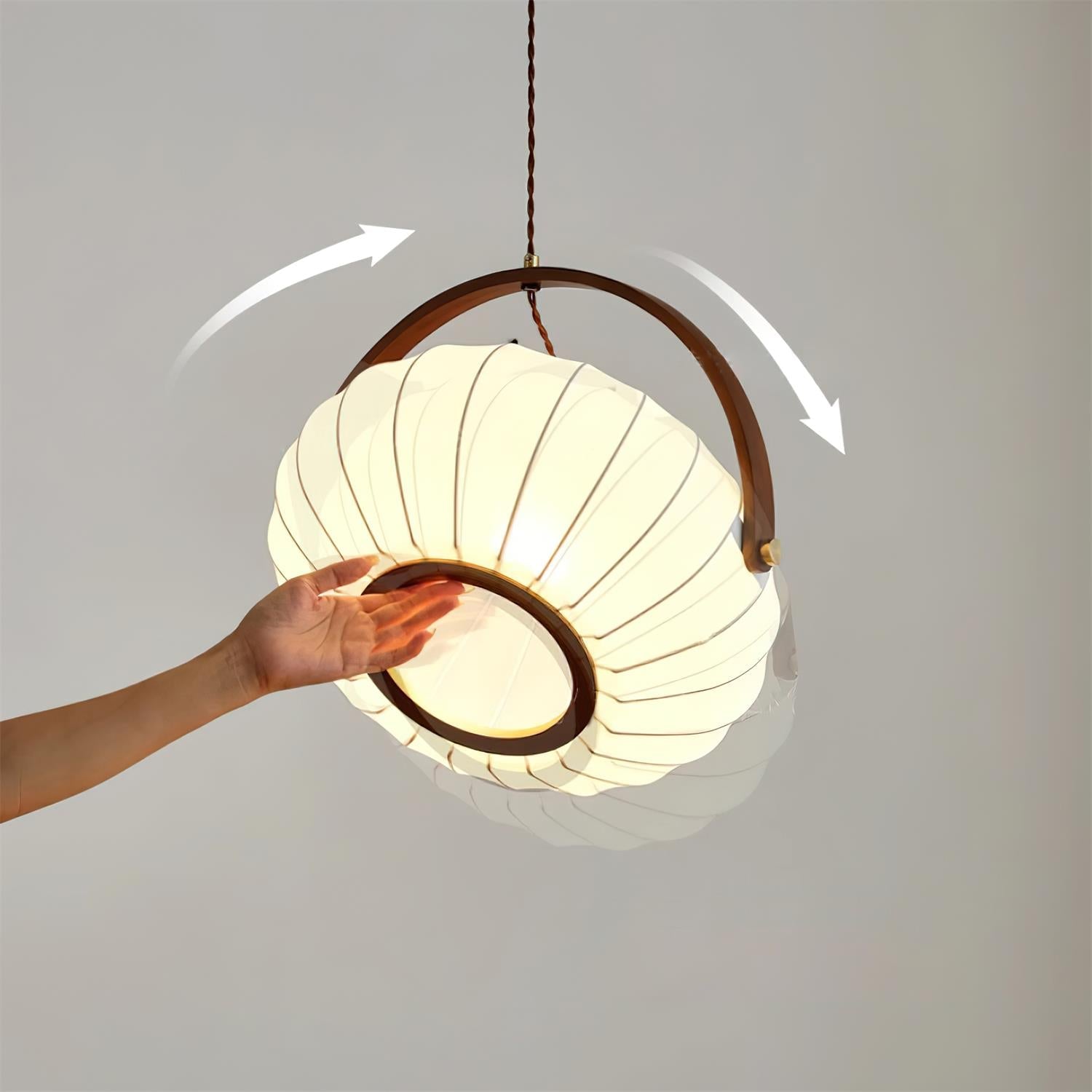 Entezo Pendant Light