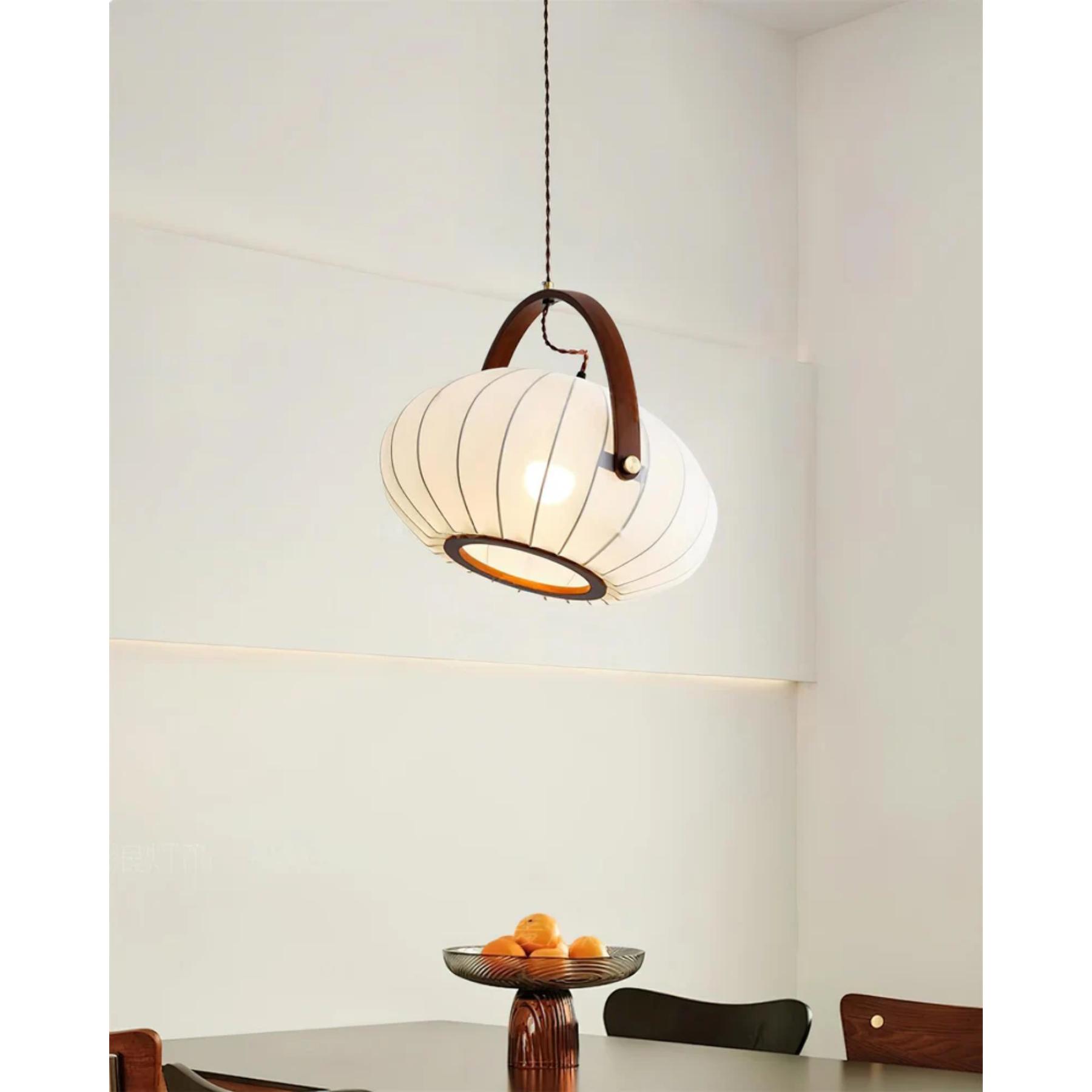 Entezo Pendant Light