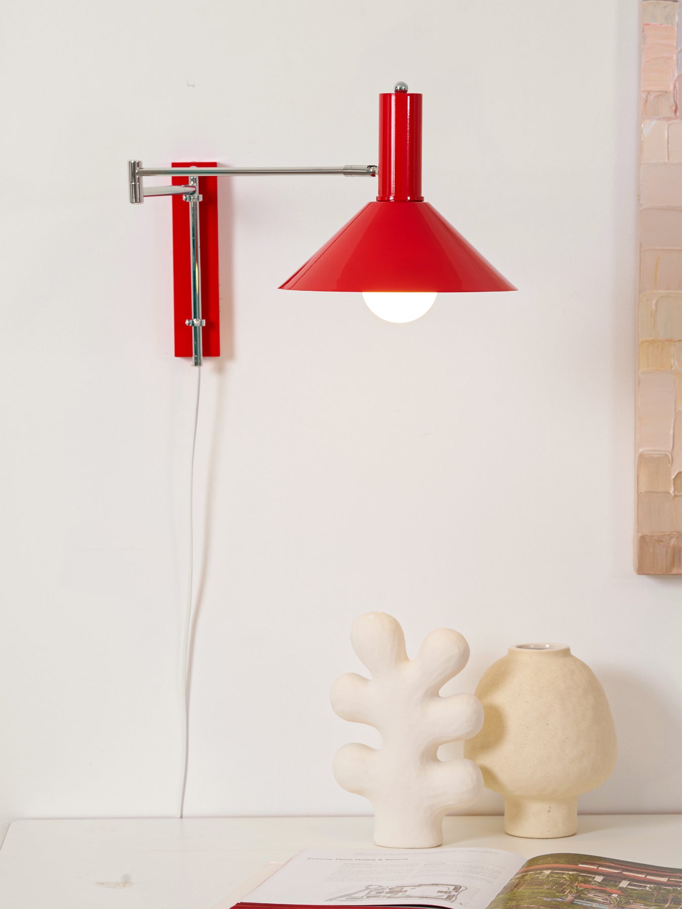 Silwellon Plug In Wall Light
