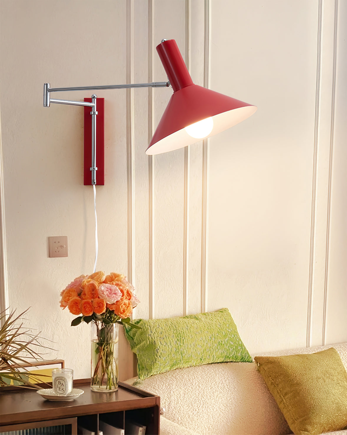 Silwellon Plug In Wall Light