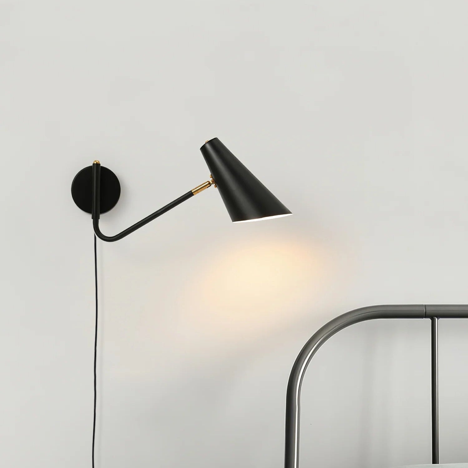 Arex Wall Light With Plug