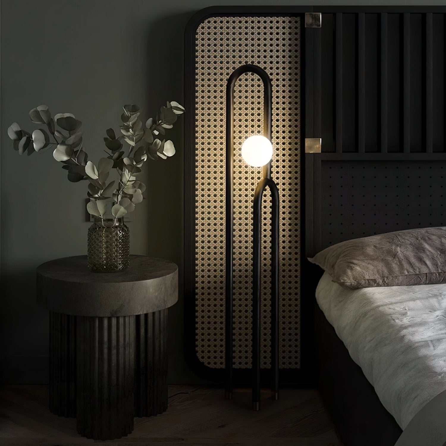 Geon Floor Lamp