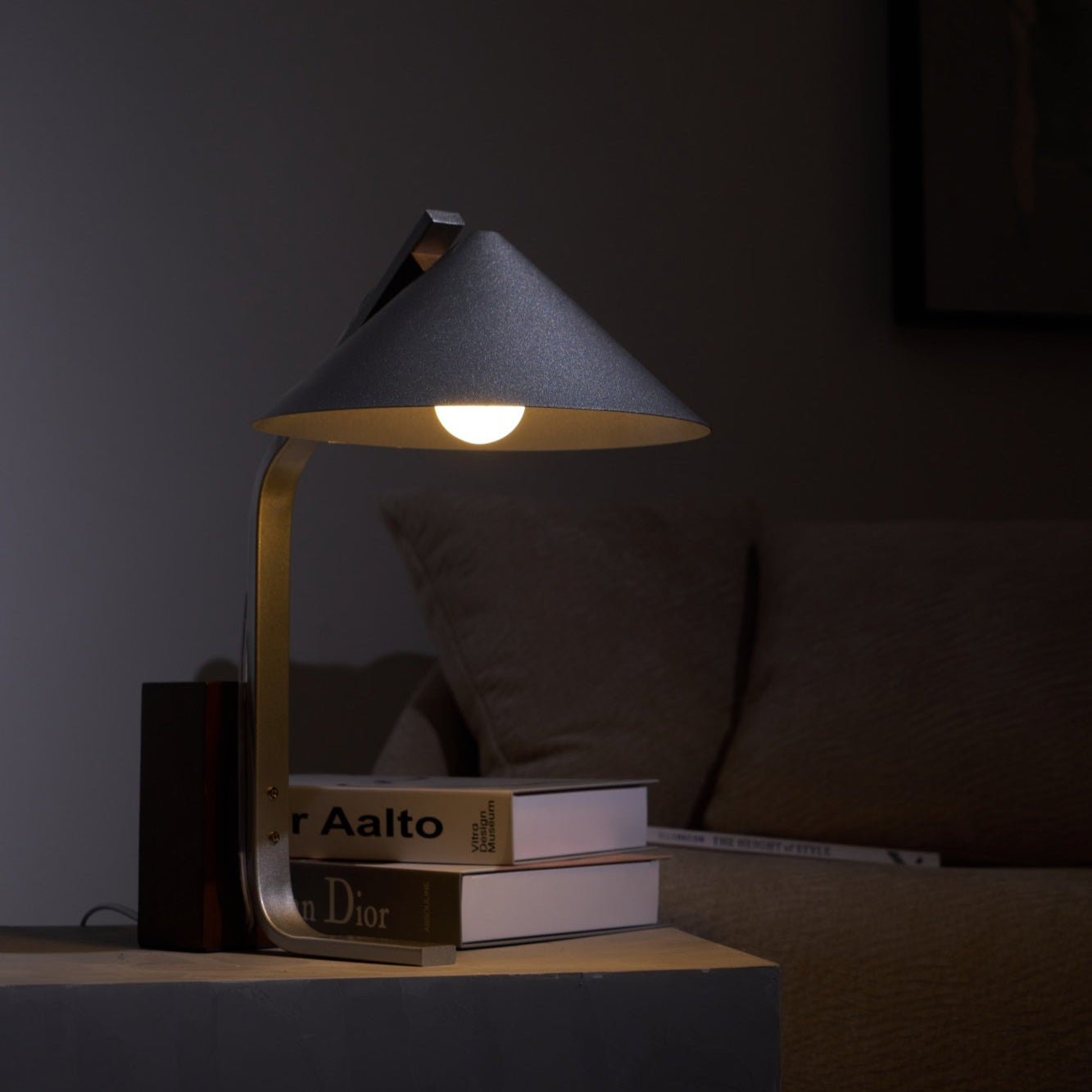 Arumeca Table Lamp