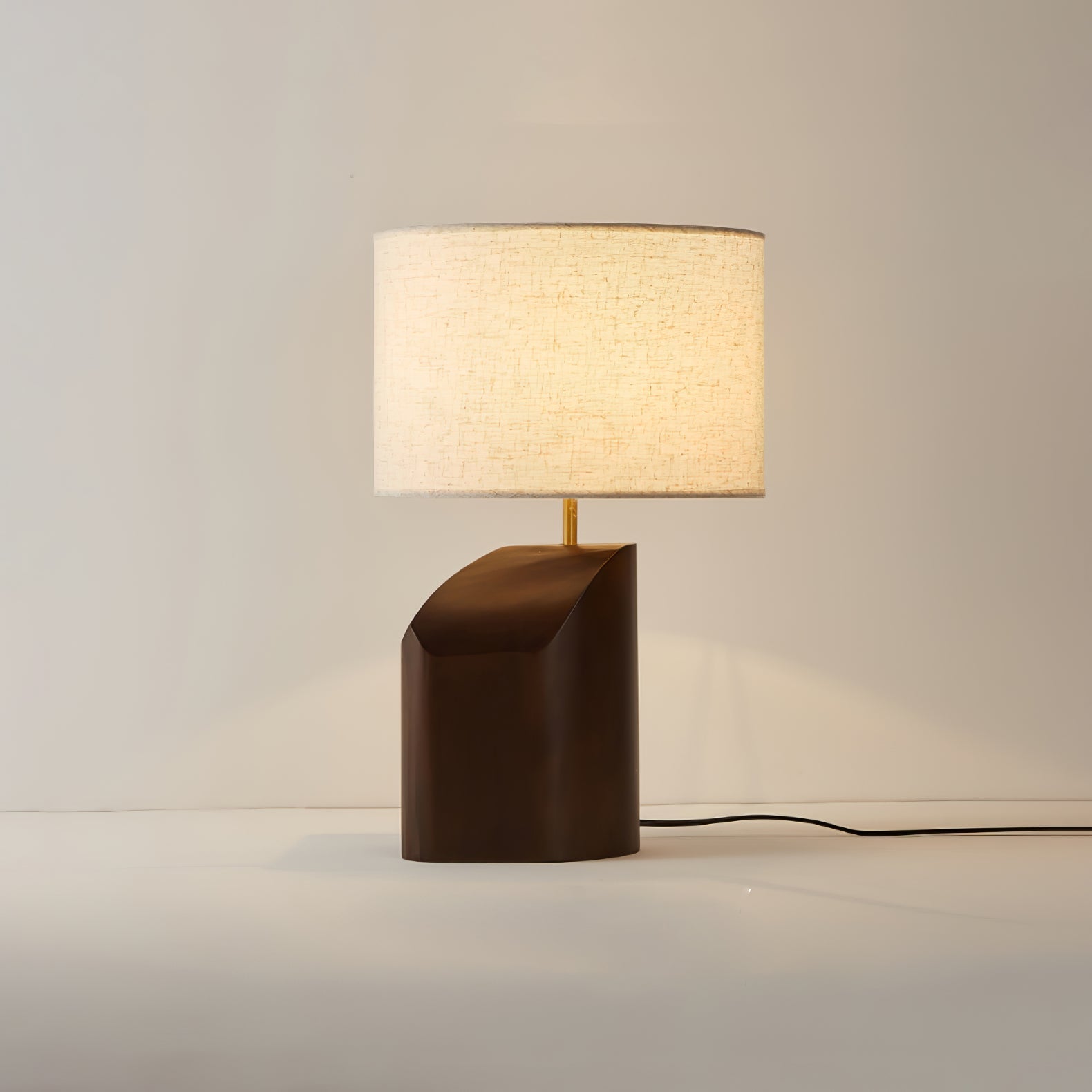 Tellon Wooden Table Lamp