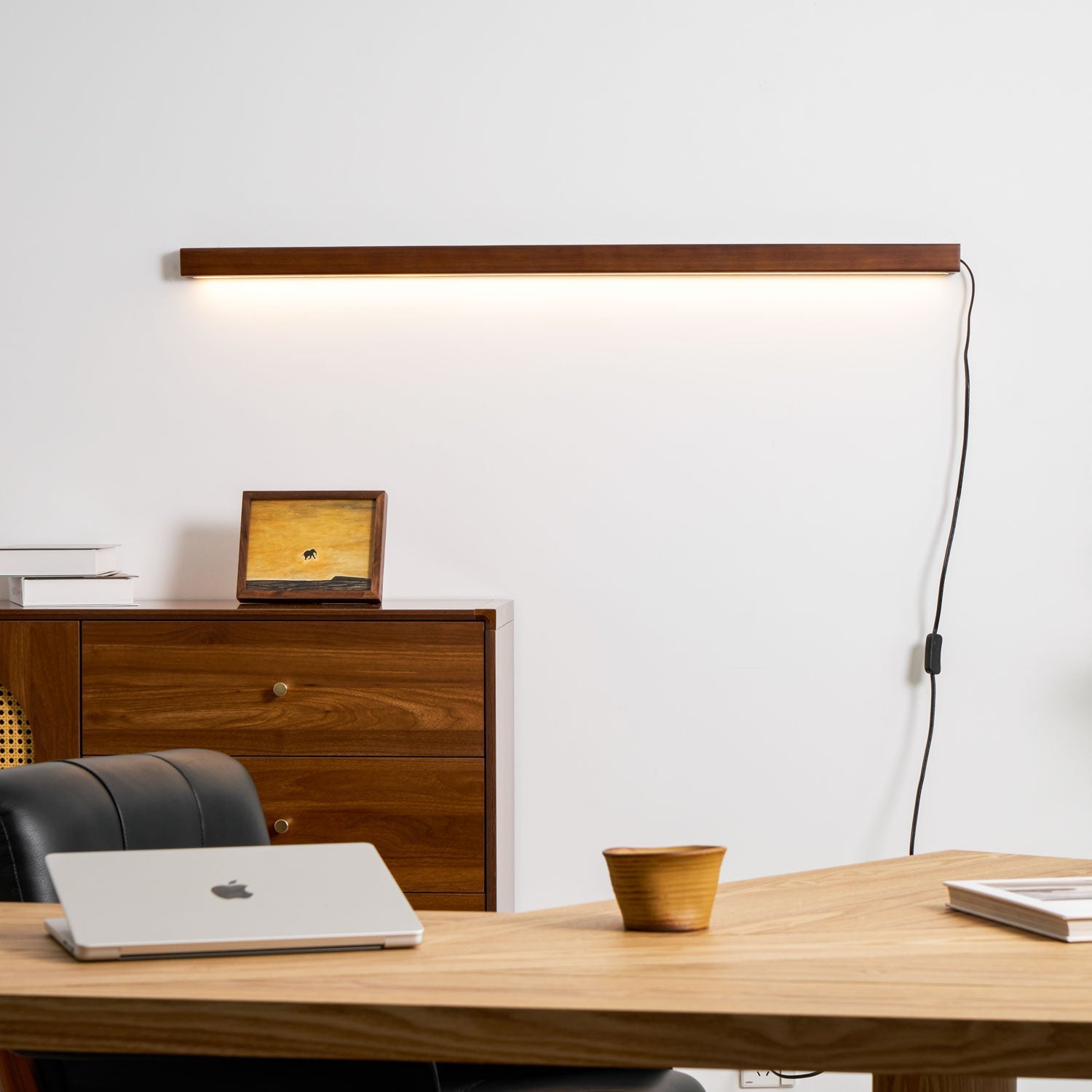 Aerelo Wall Light
