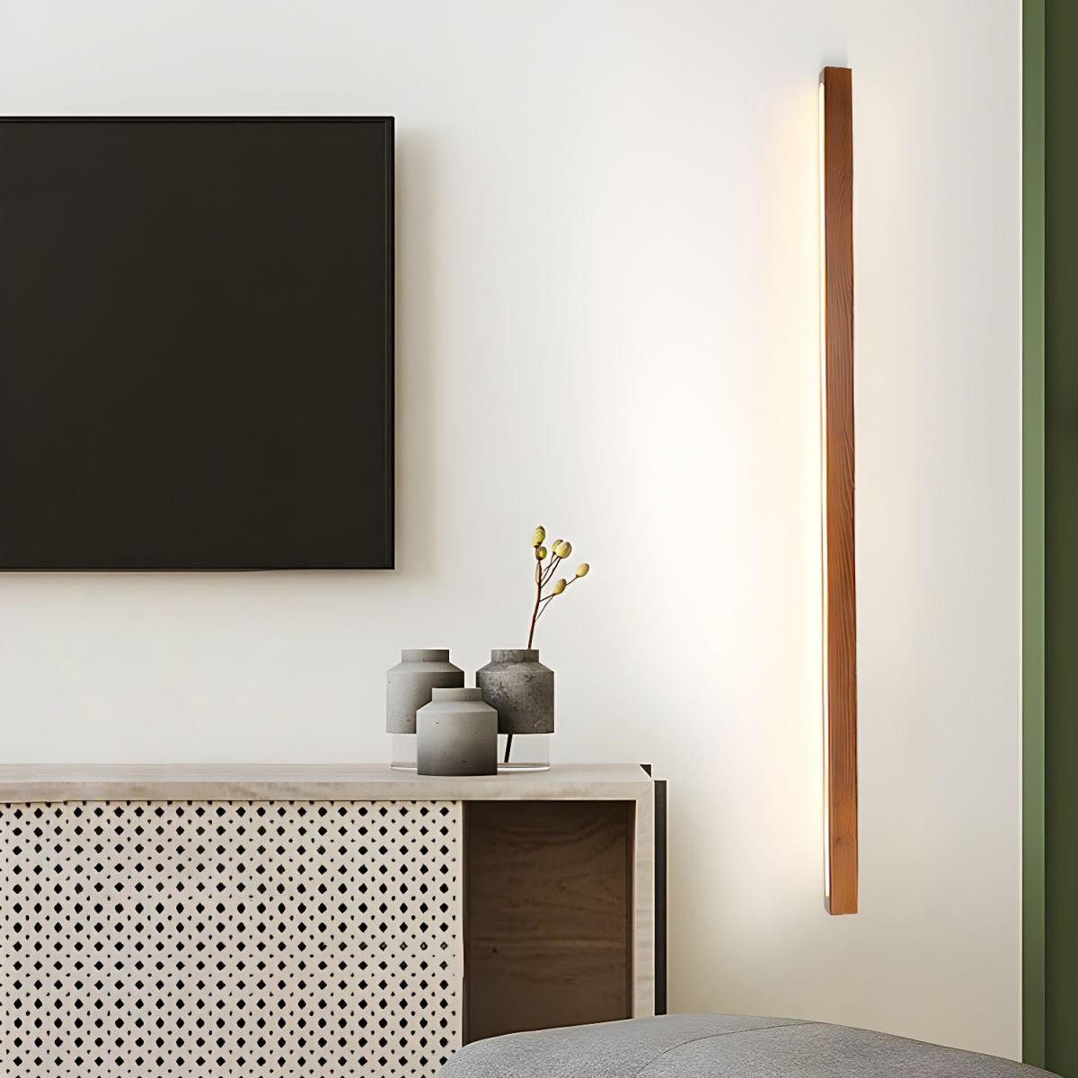 Meron Linear Wooden Wall Light