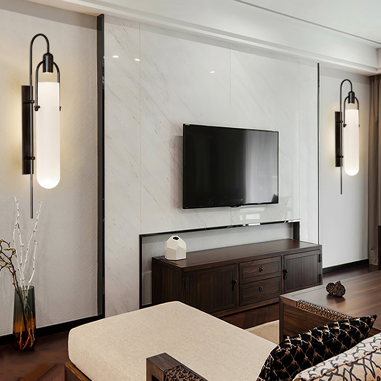 Arcil Wall Light
