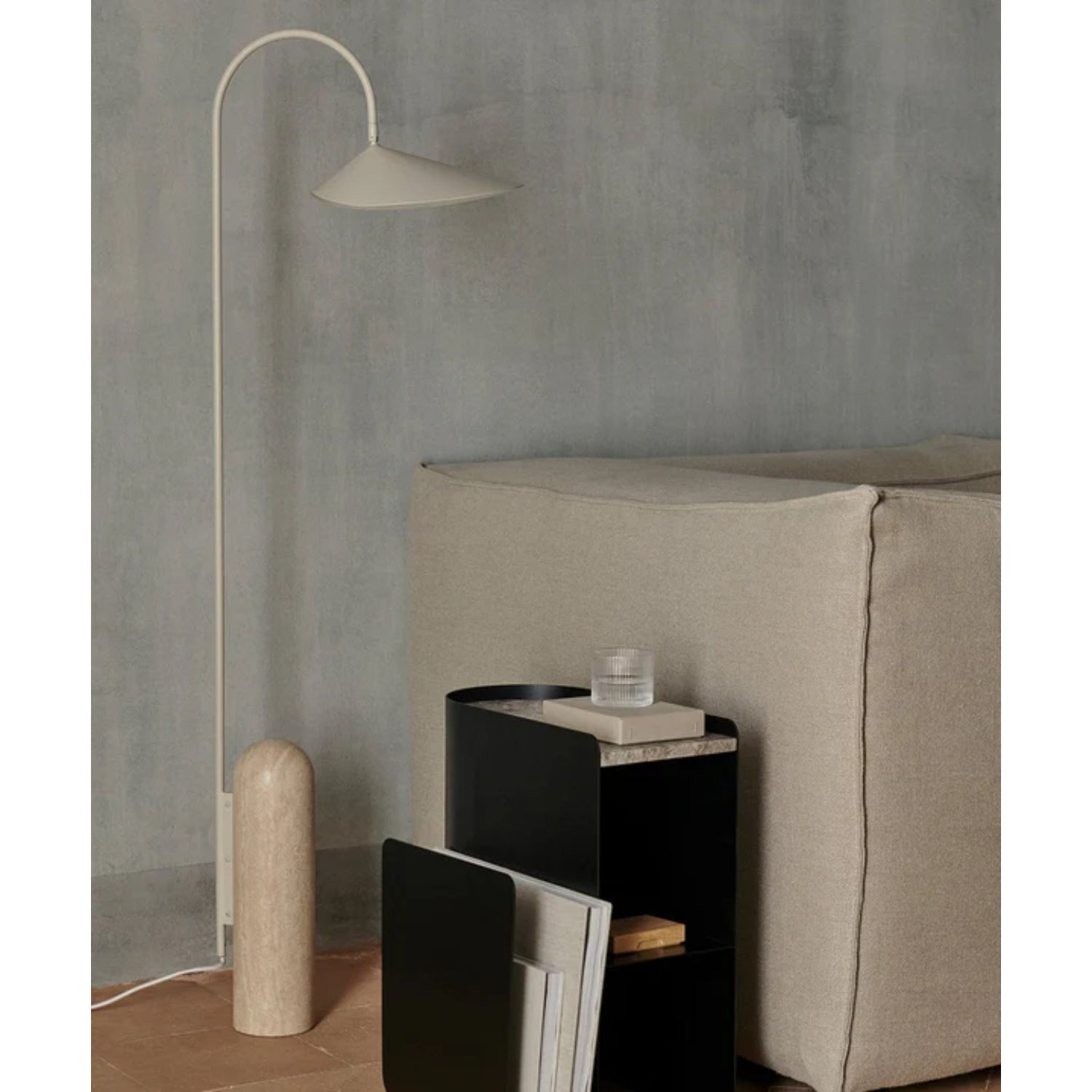 Arumce Floor Lamp