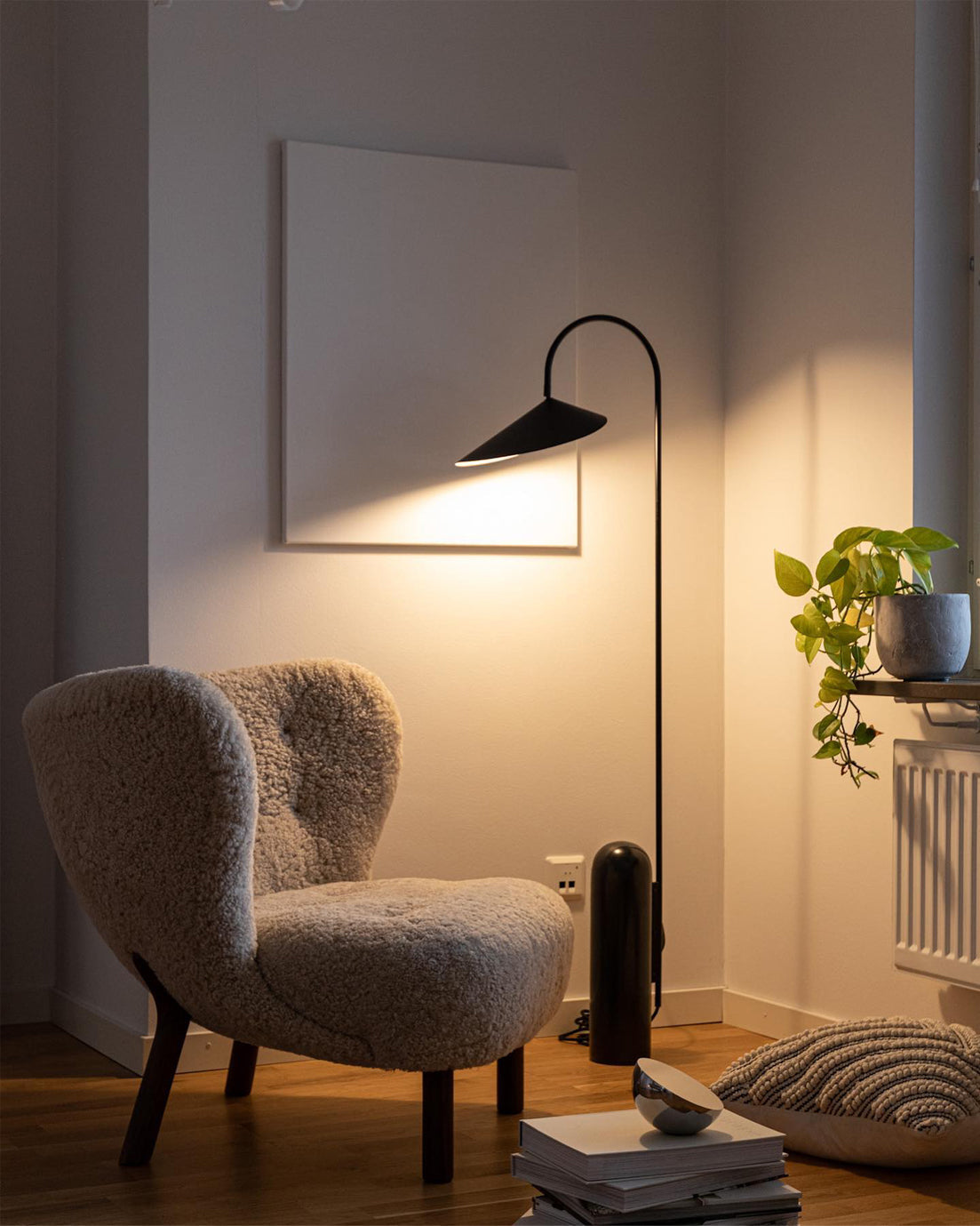 Renlinia Arc Floor Lamp