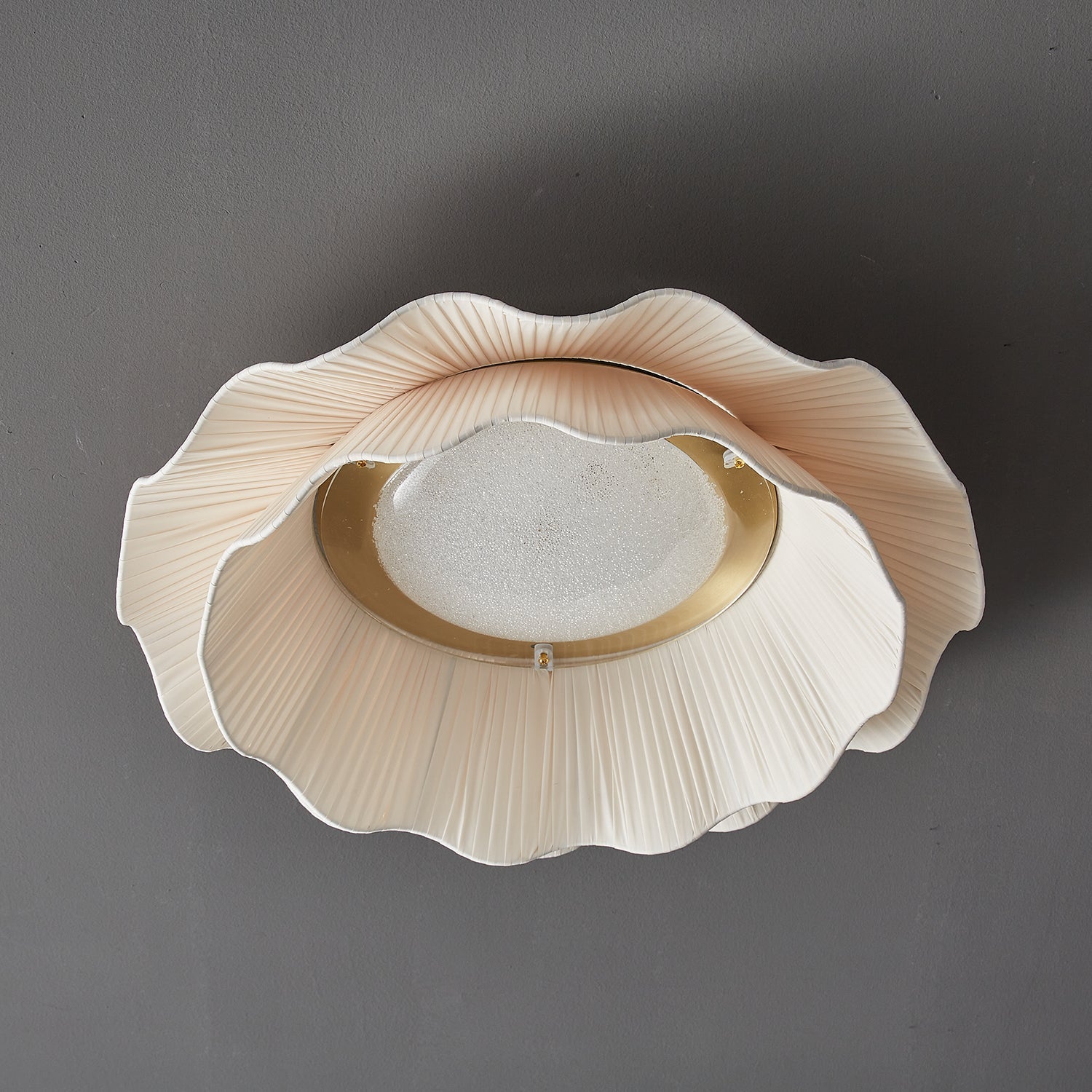 Arvin Flower Ceiling Light