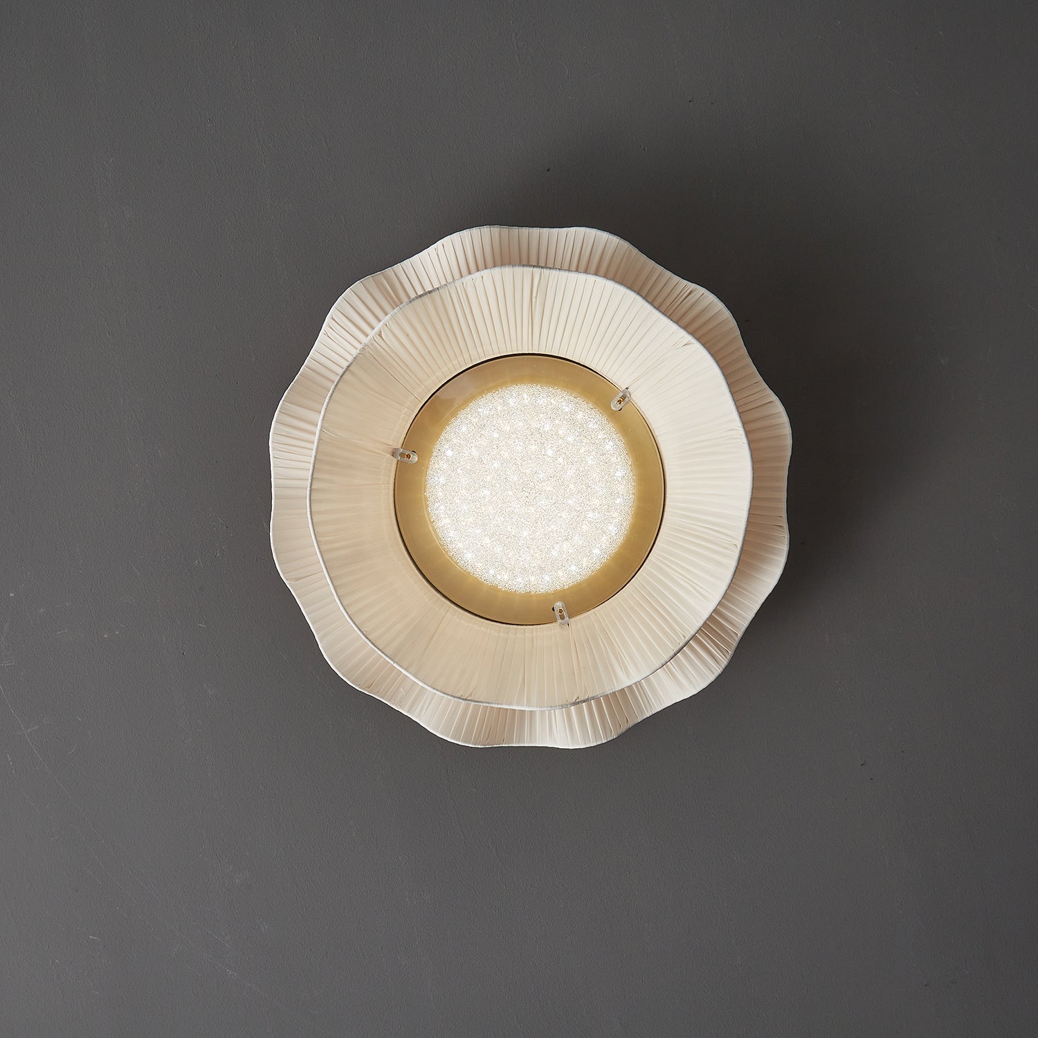 Arvin Flower Ceiling Light