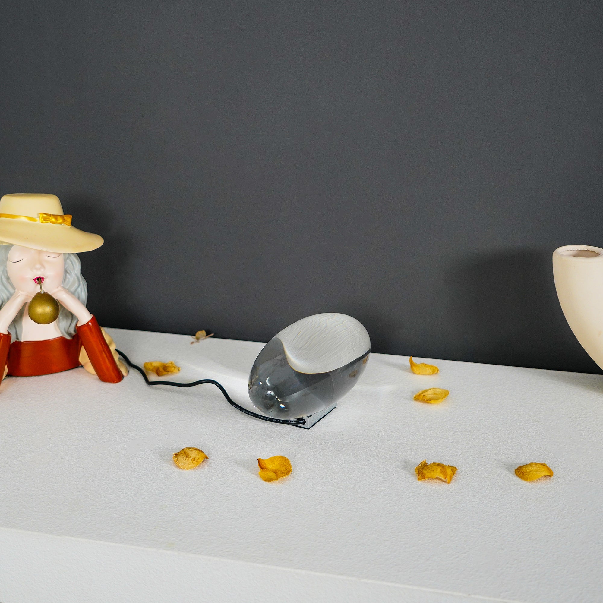 Yardale Table Lamp