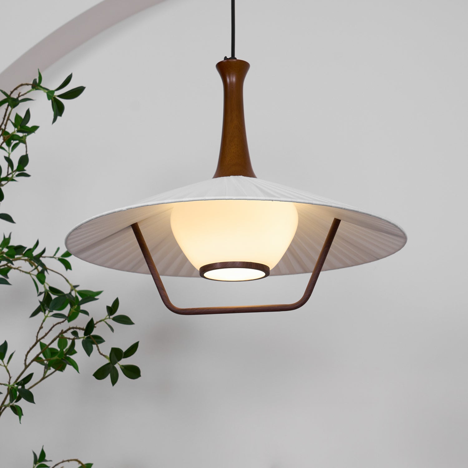 Tremizo Pendant Light