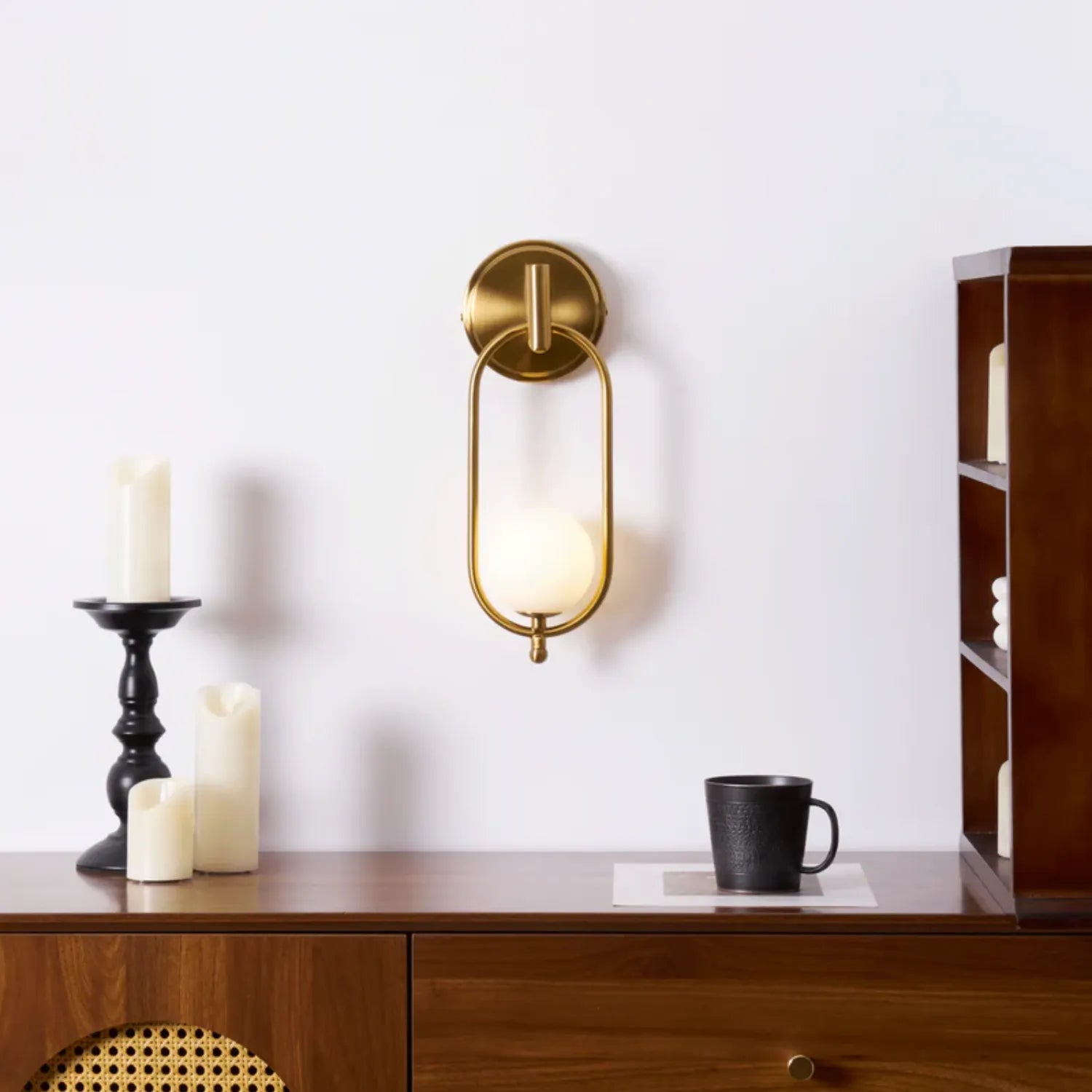 Orevva Wall Light
