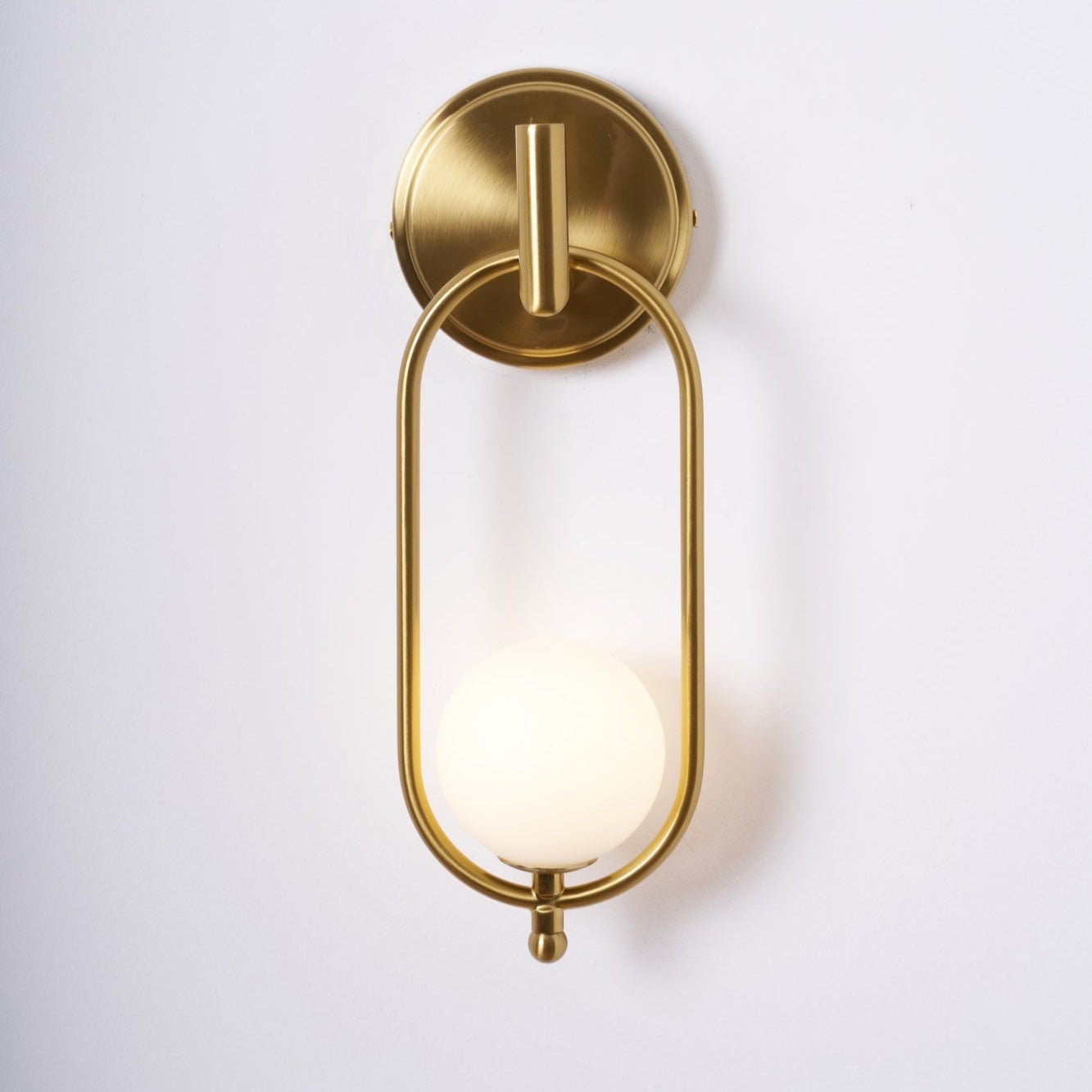 Orevva Wall Light