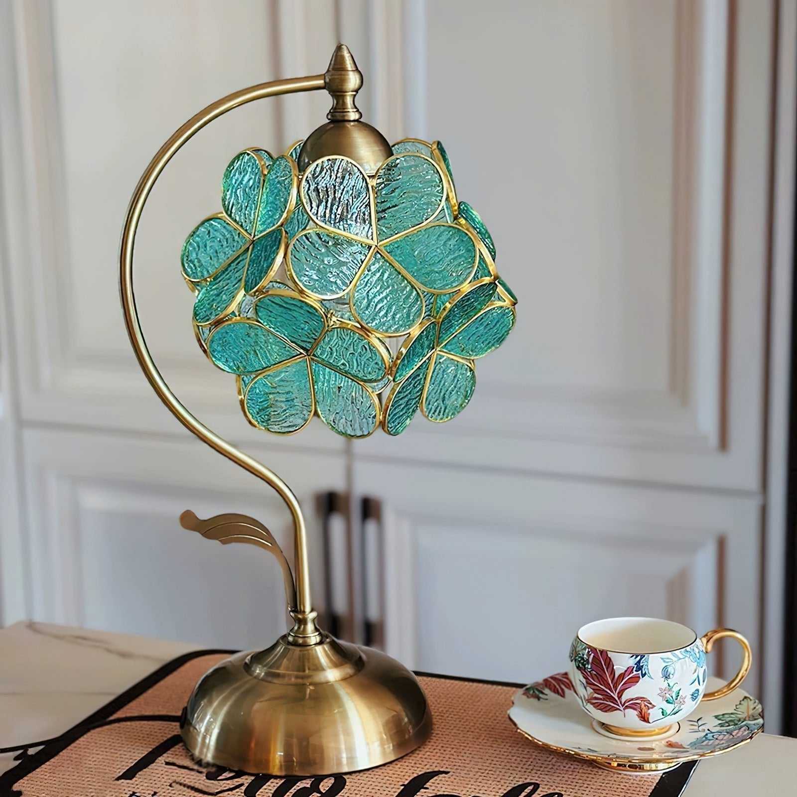 Floyem Flower Table Lamp (2)
