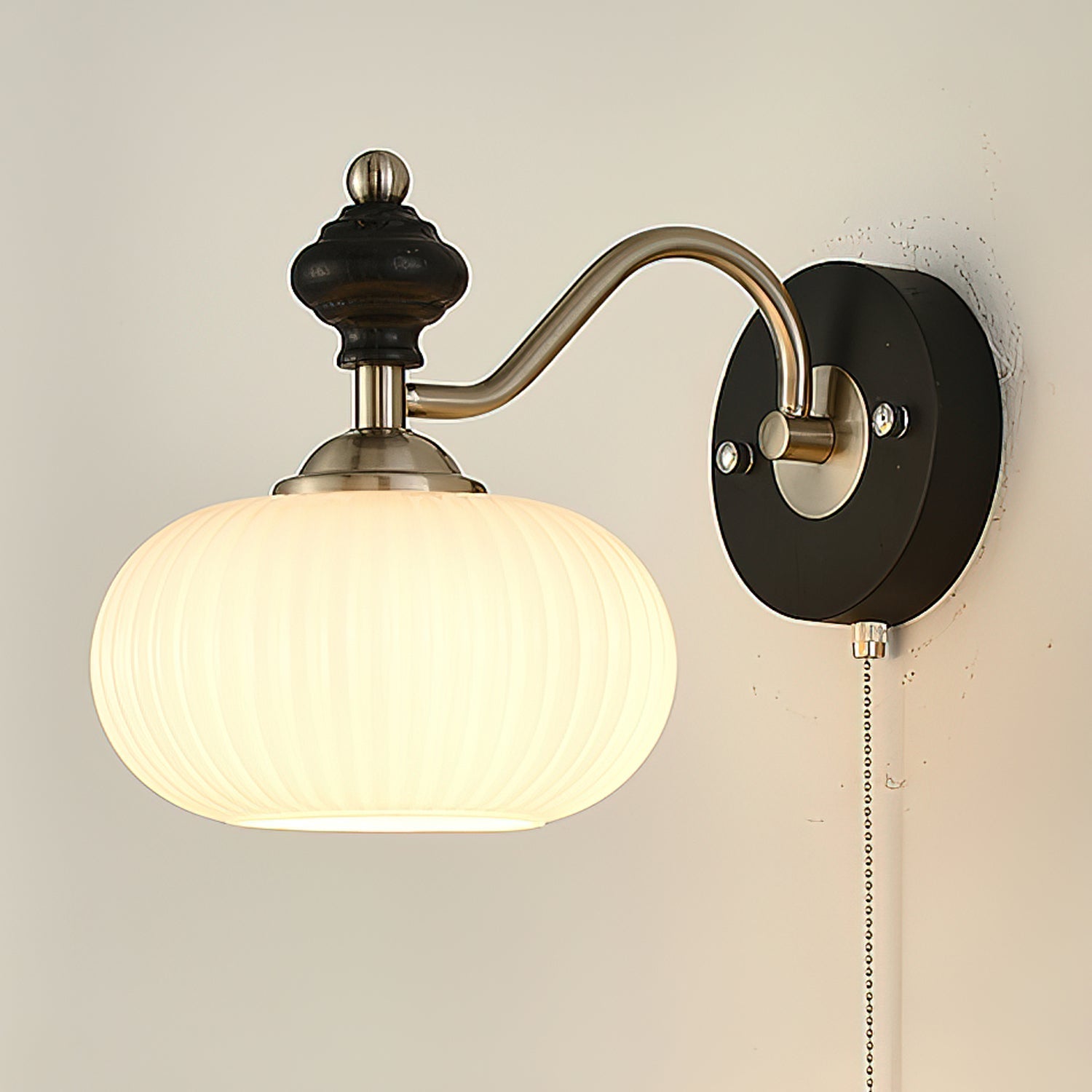 Mito Wall Light