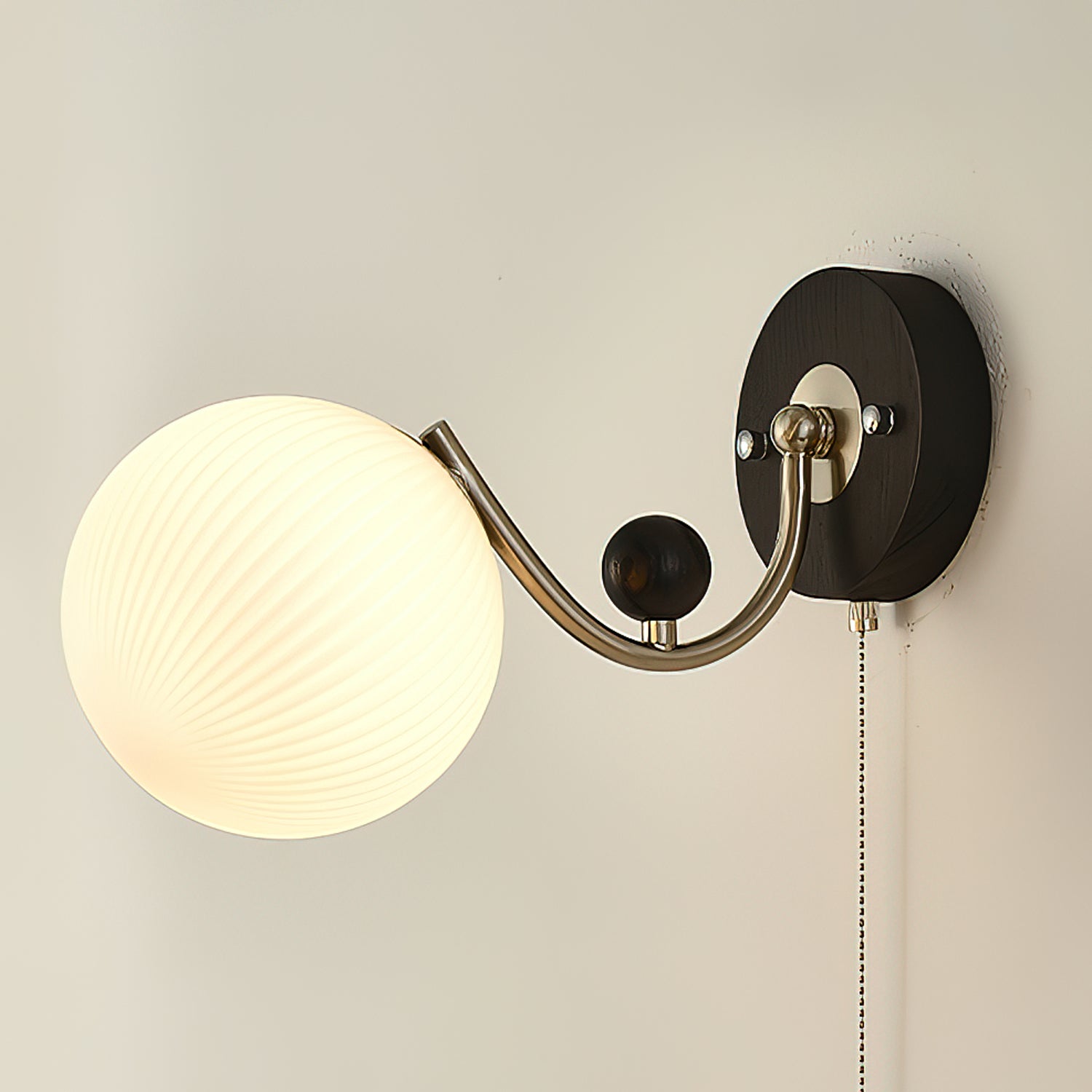 Mito Wall Light