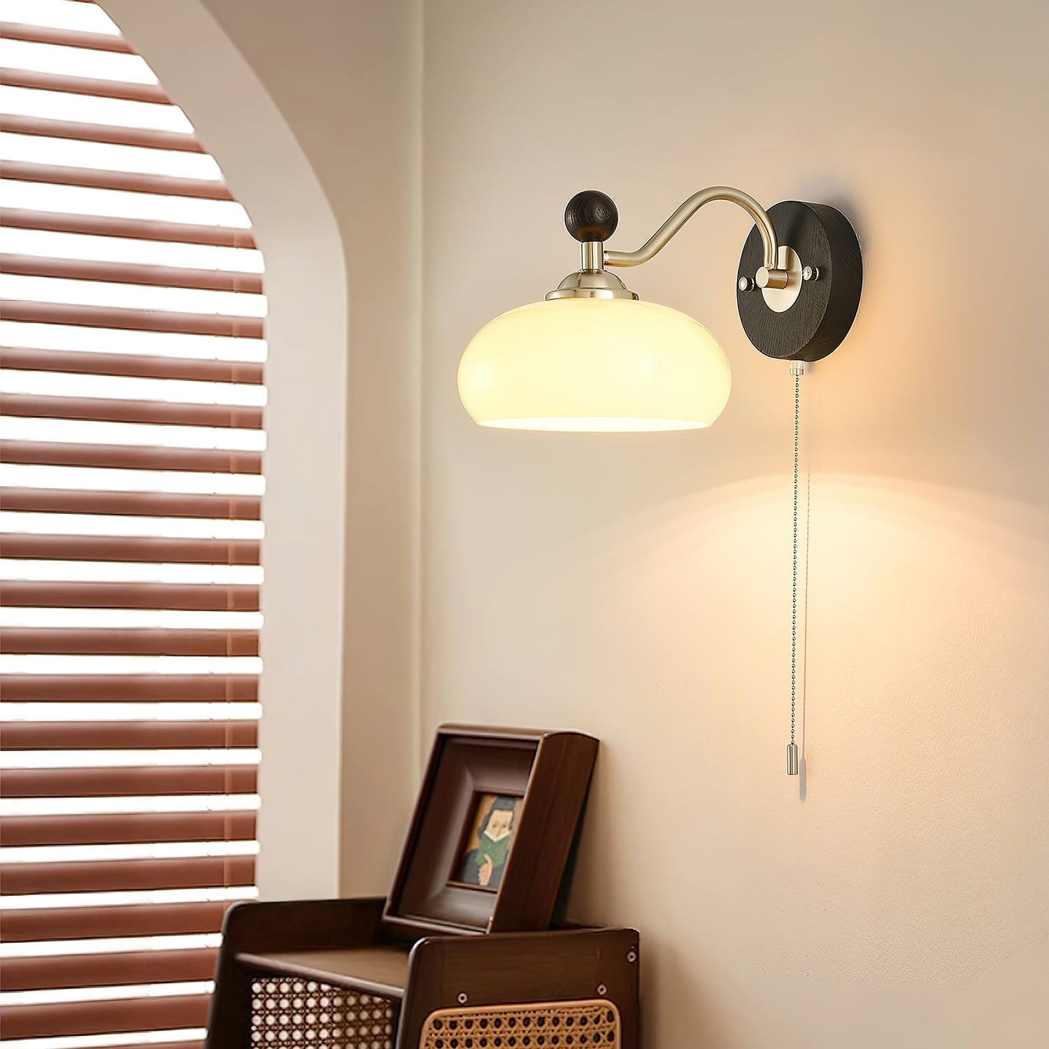Mito Wall Light