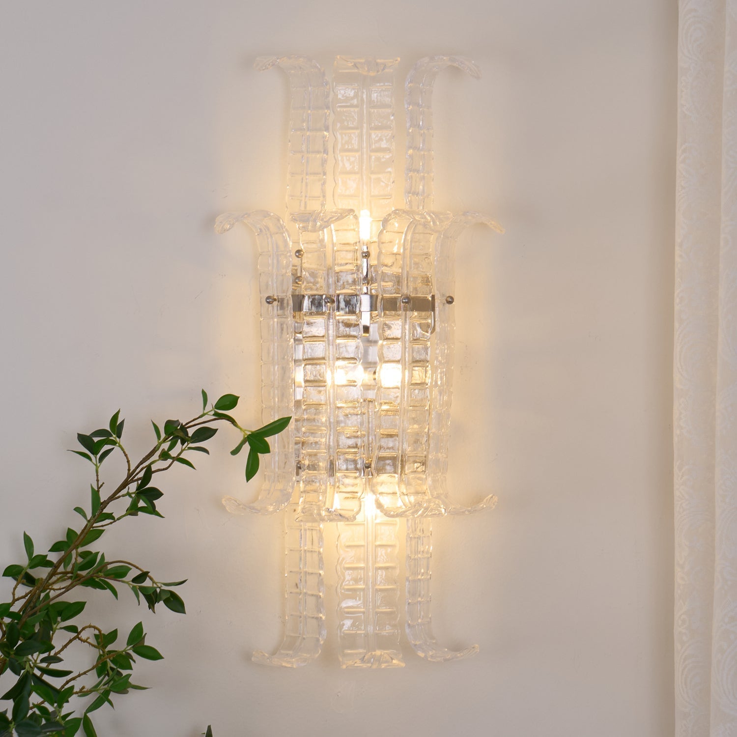 Pelonema Glass Wall Light