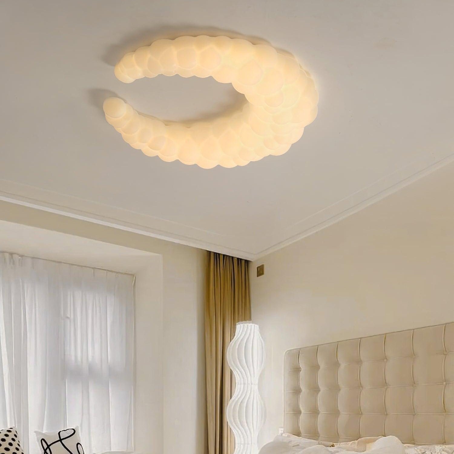Avelim Ceiling Light