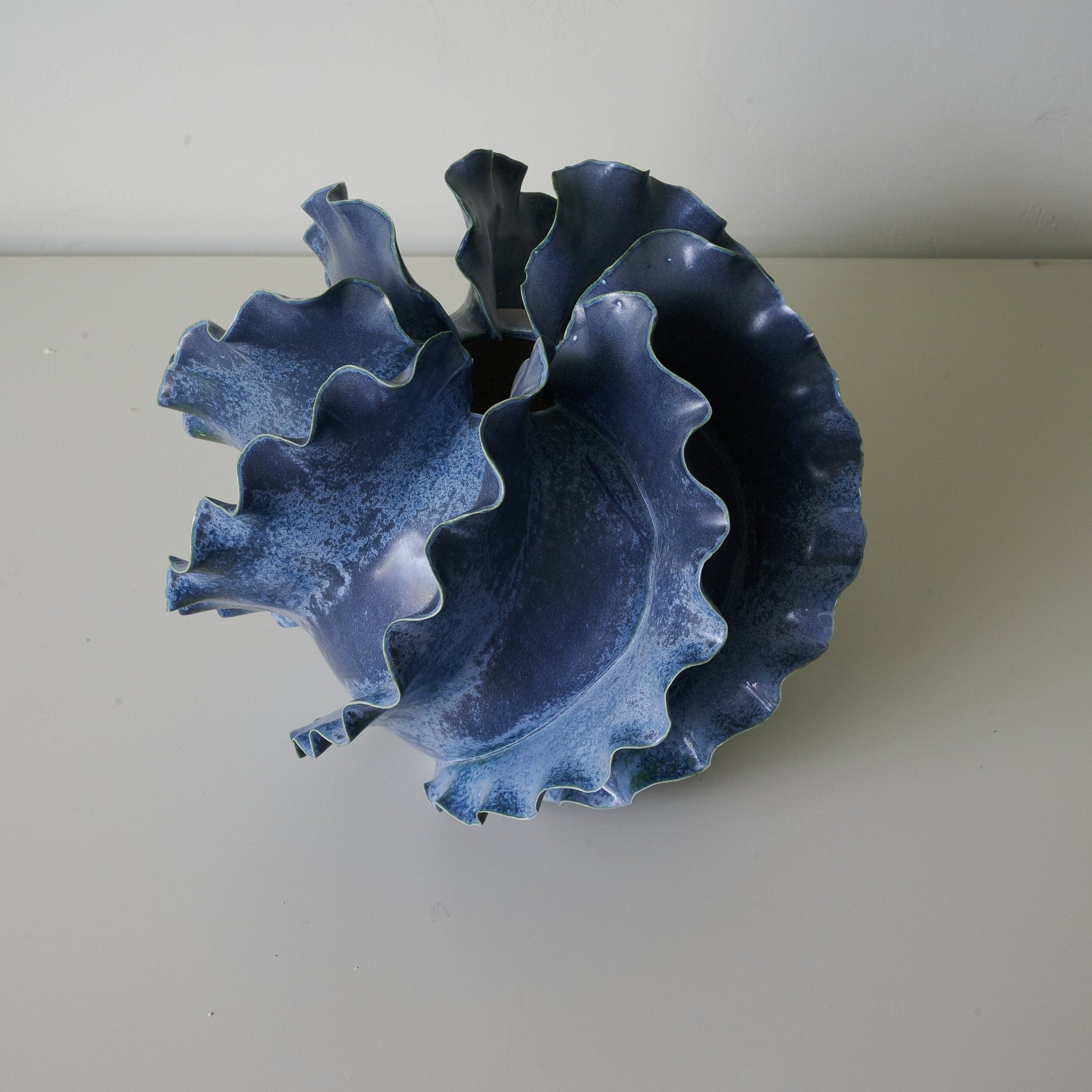 Azura Coral Wave Table Lamp