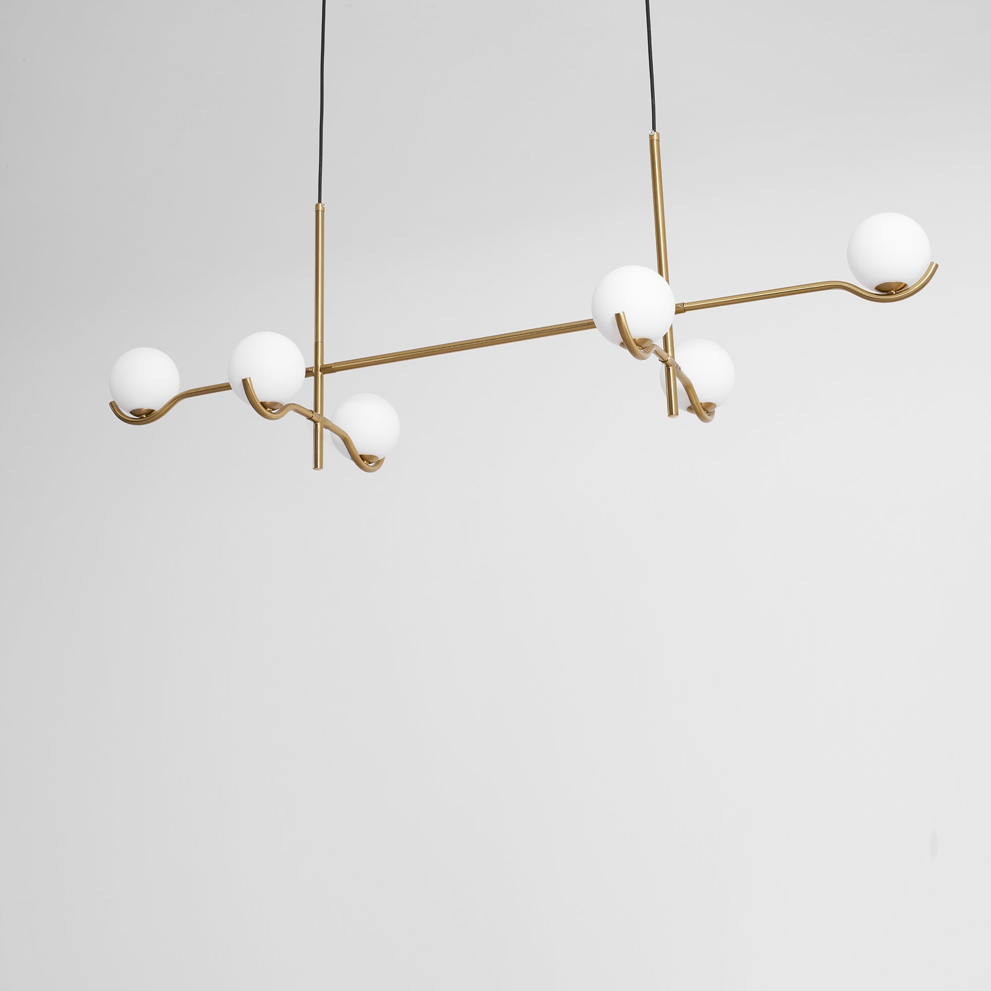 Lenyma Globe Pendant Light