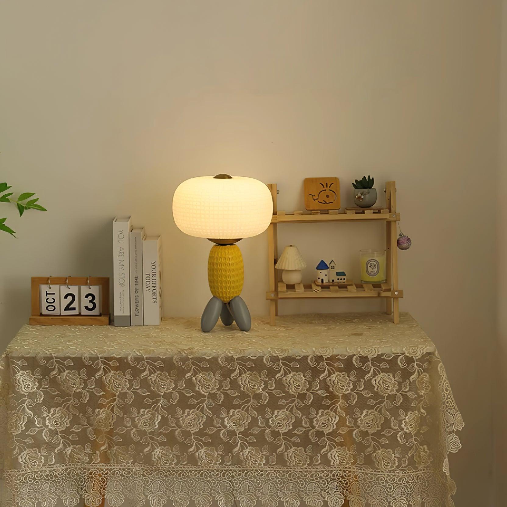 Boelof Table Lamp