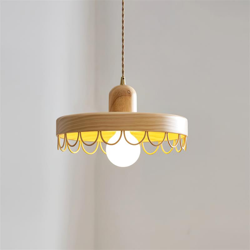 Beltos Pendant Light
