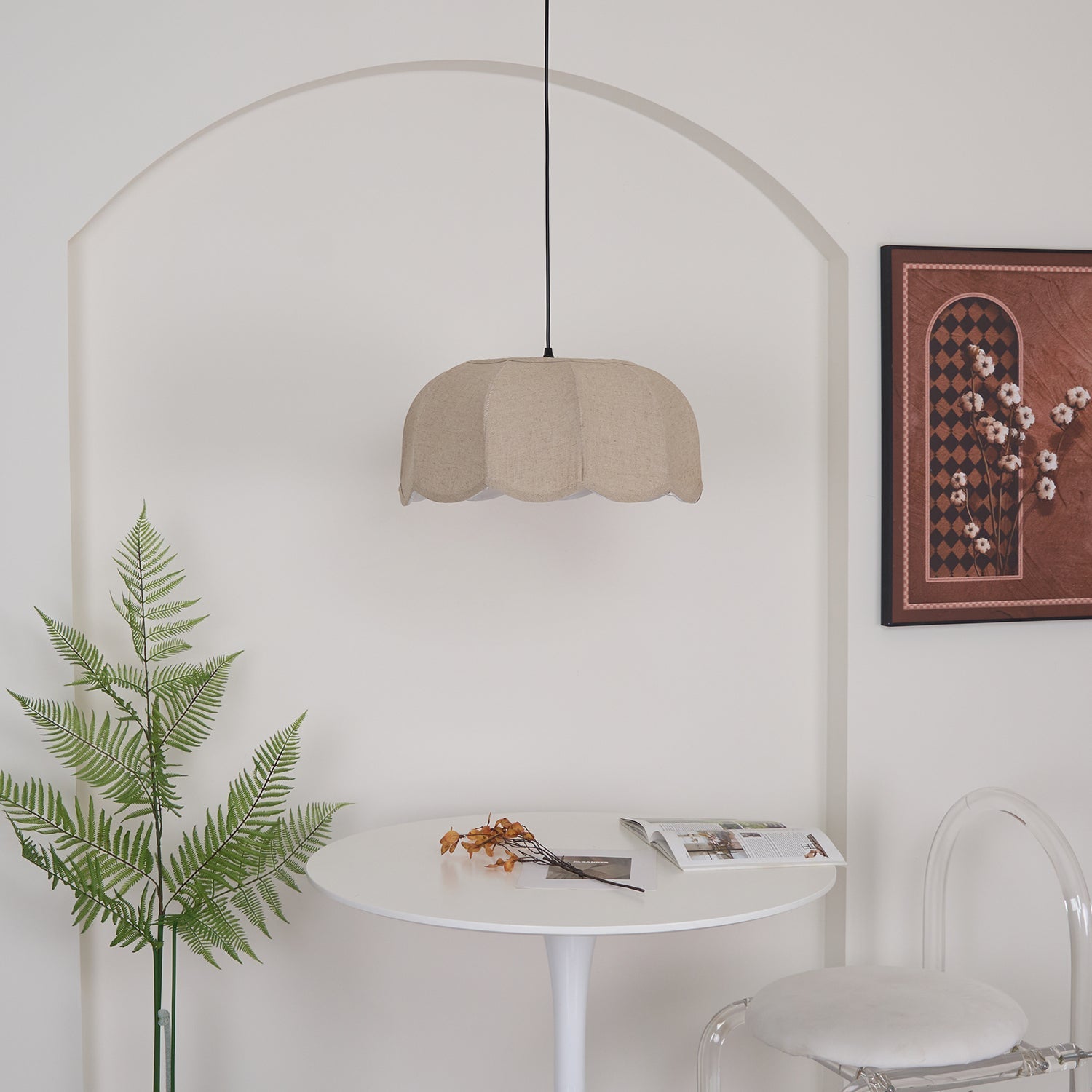 Benzana Leaf Pendant Light
