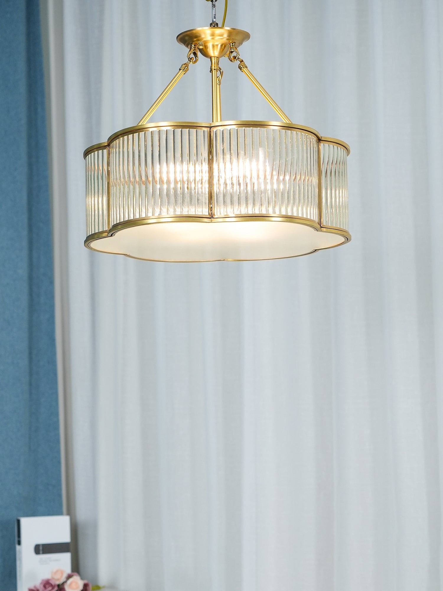 Moorni Quatrefoil Chandelier