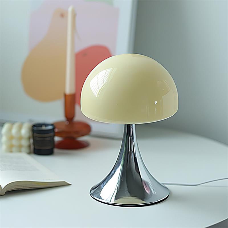 Bonesa Table Lamp
