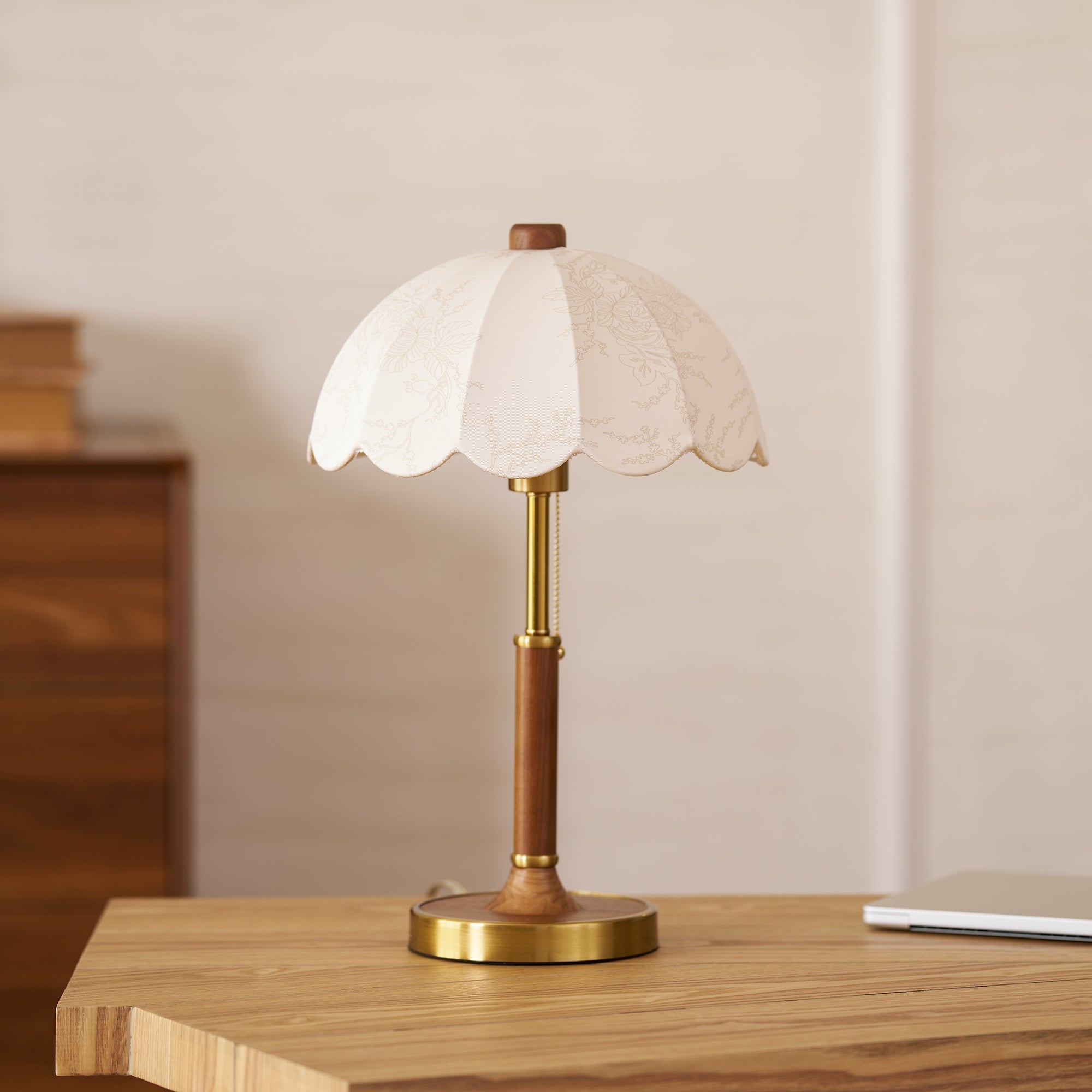 Betelle Table Lamp
