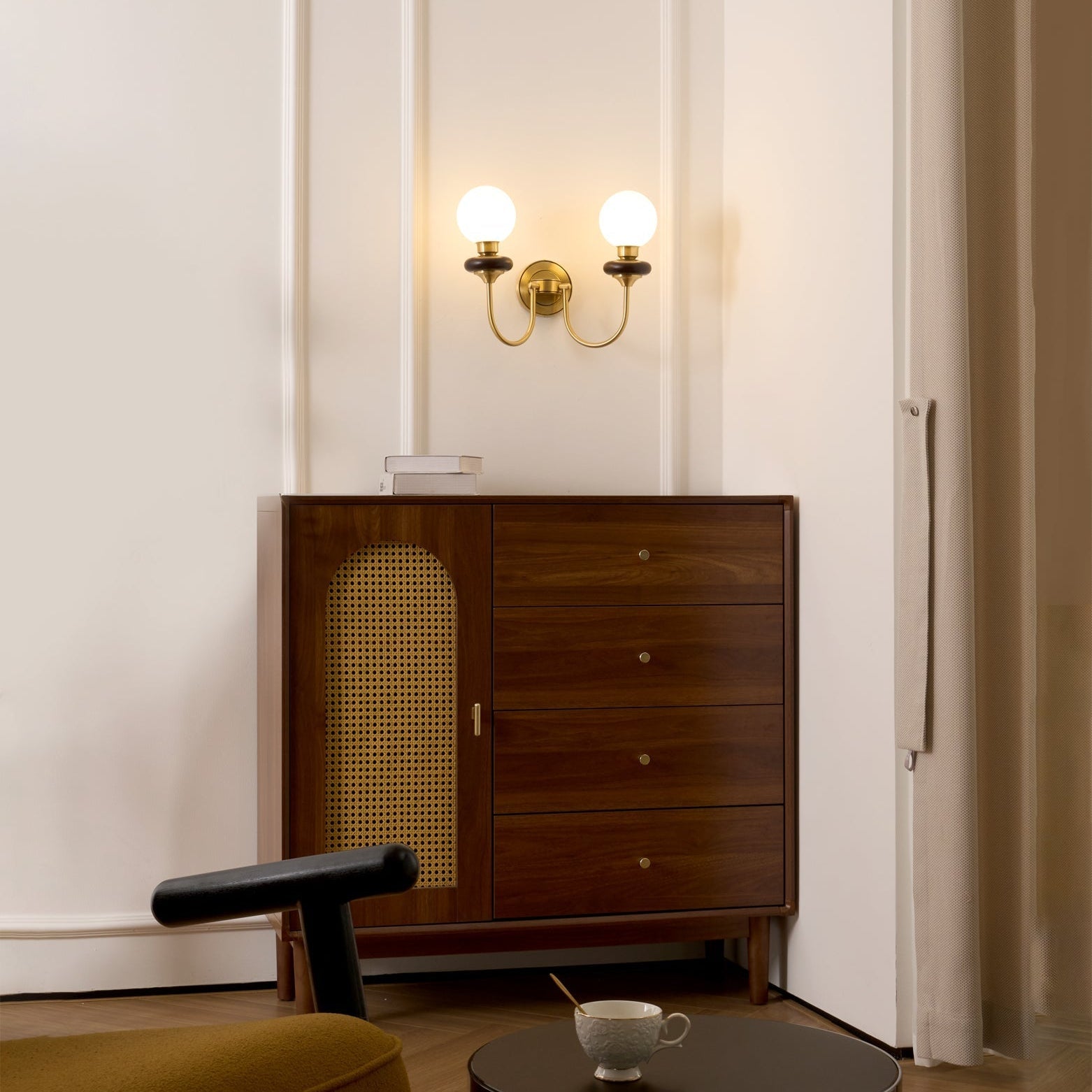 Belcon Wall Light