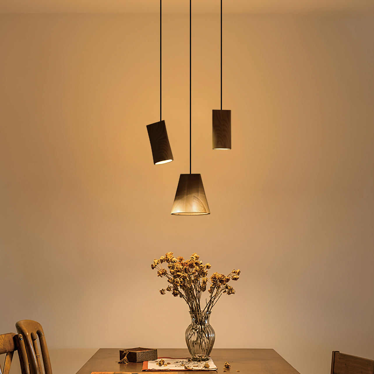 Dellse Wooden Pendant Light