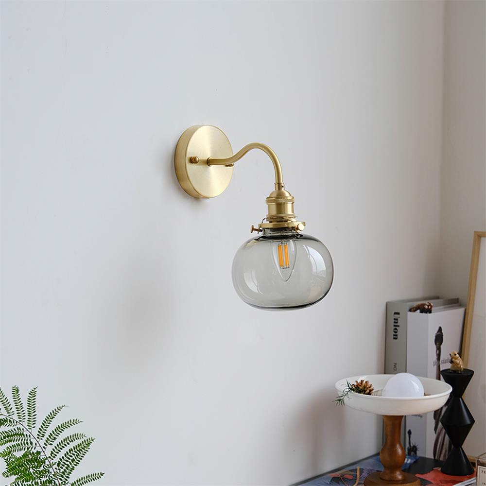 Loeaza Wall Light