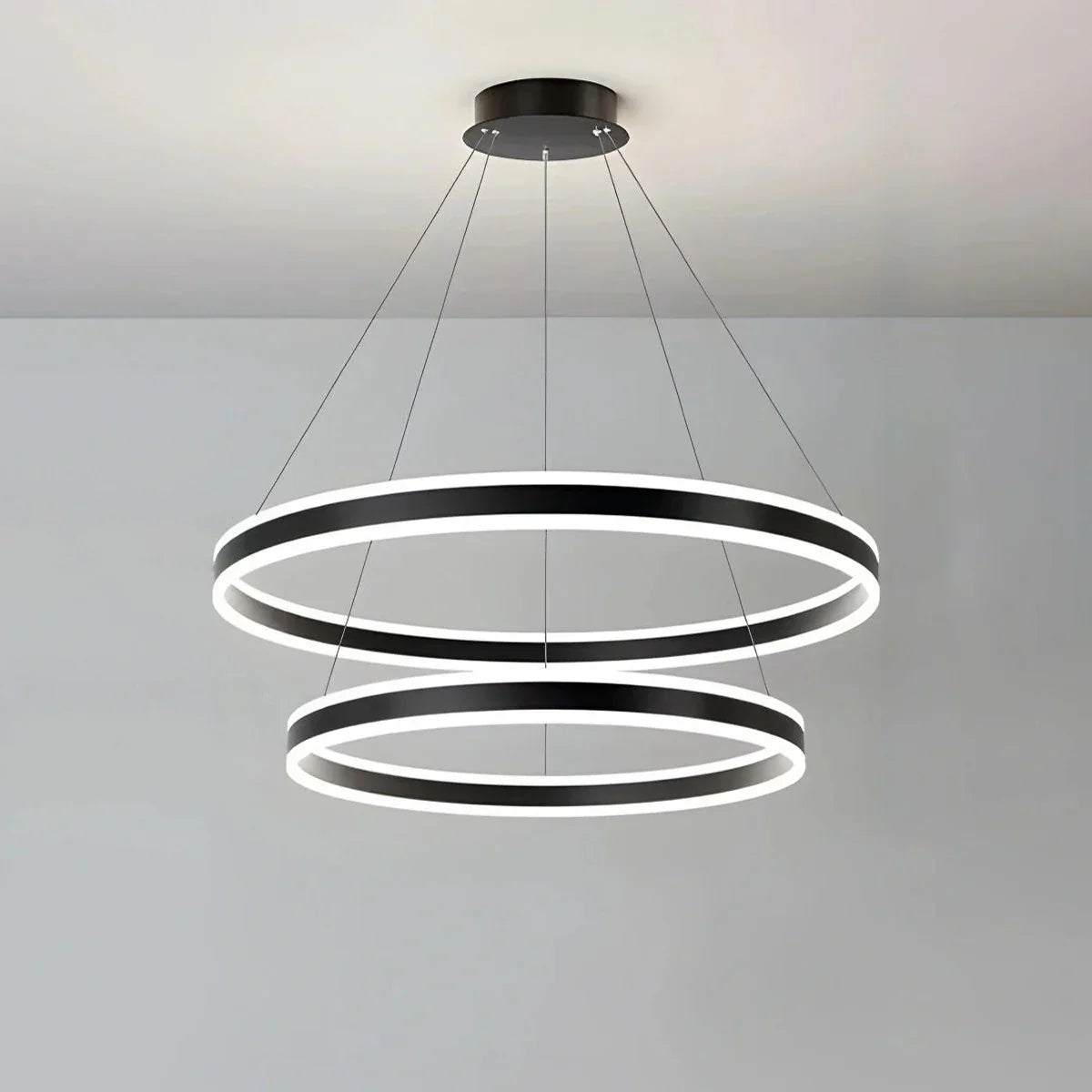 Lavezis Pendant Light