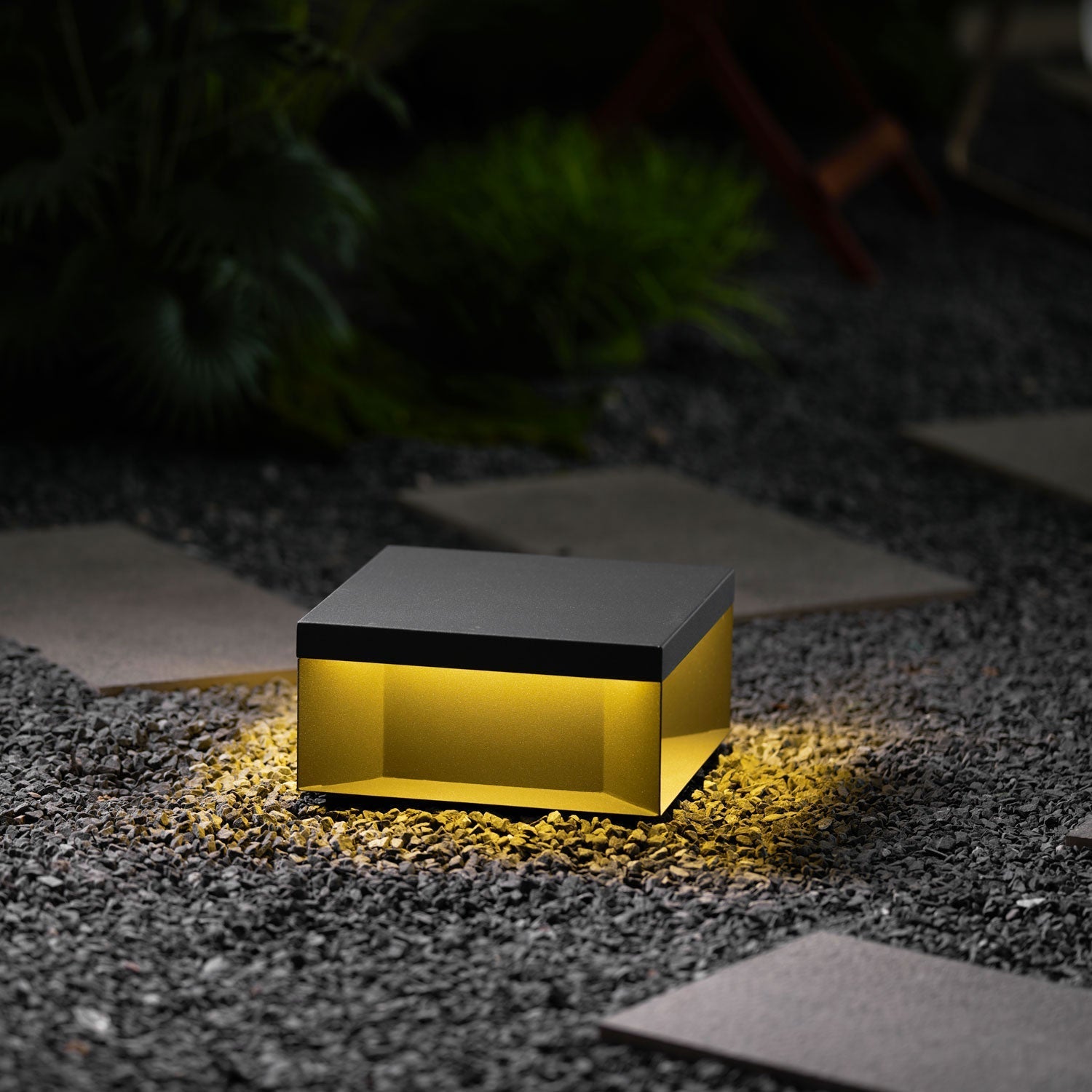 Krozan Outdoor Light