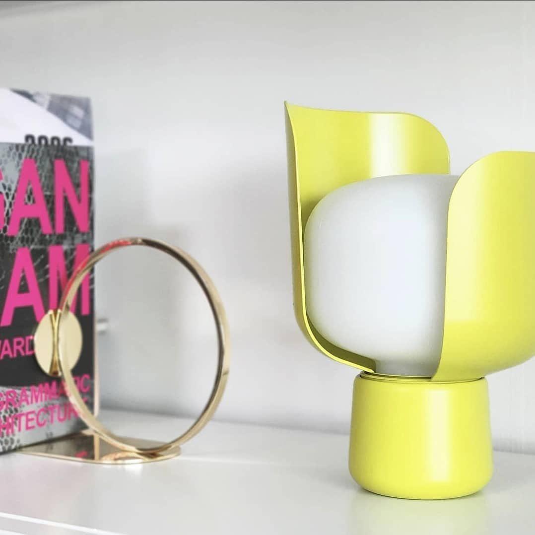 Tarima Table Lamp