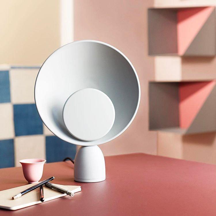 Mismozo Table Lamp
