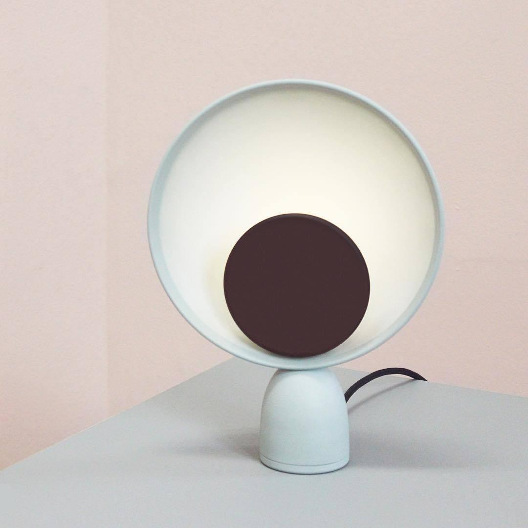 Mismozo Table Lamp