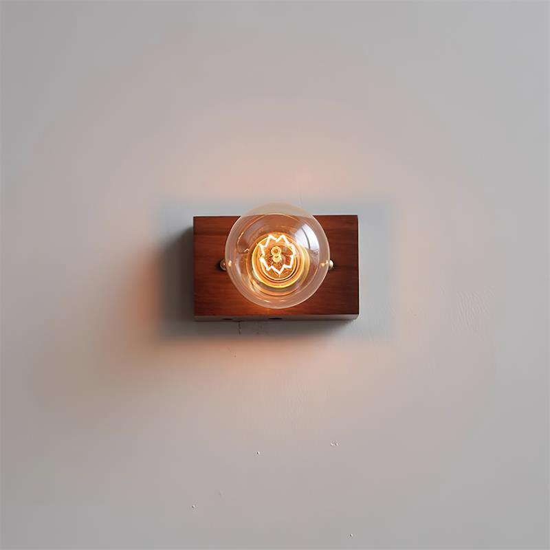 Belois Wall Light