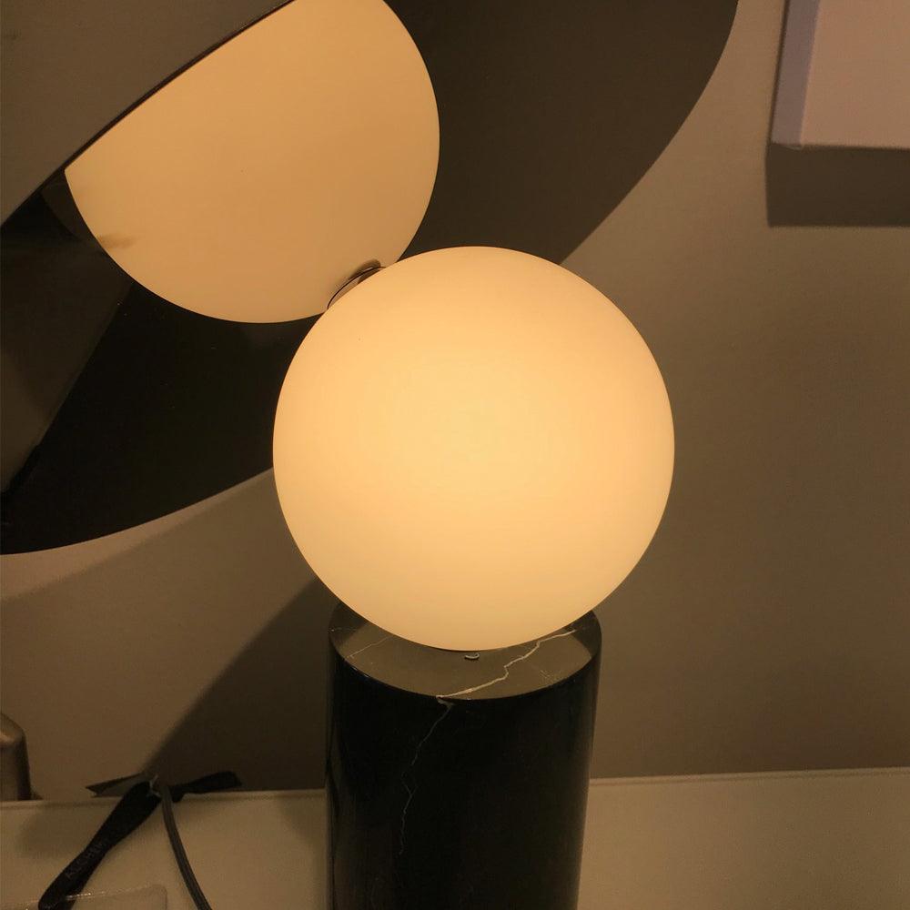 Loba Disc Table Lamp