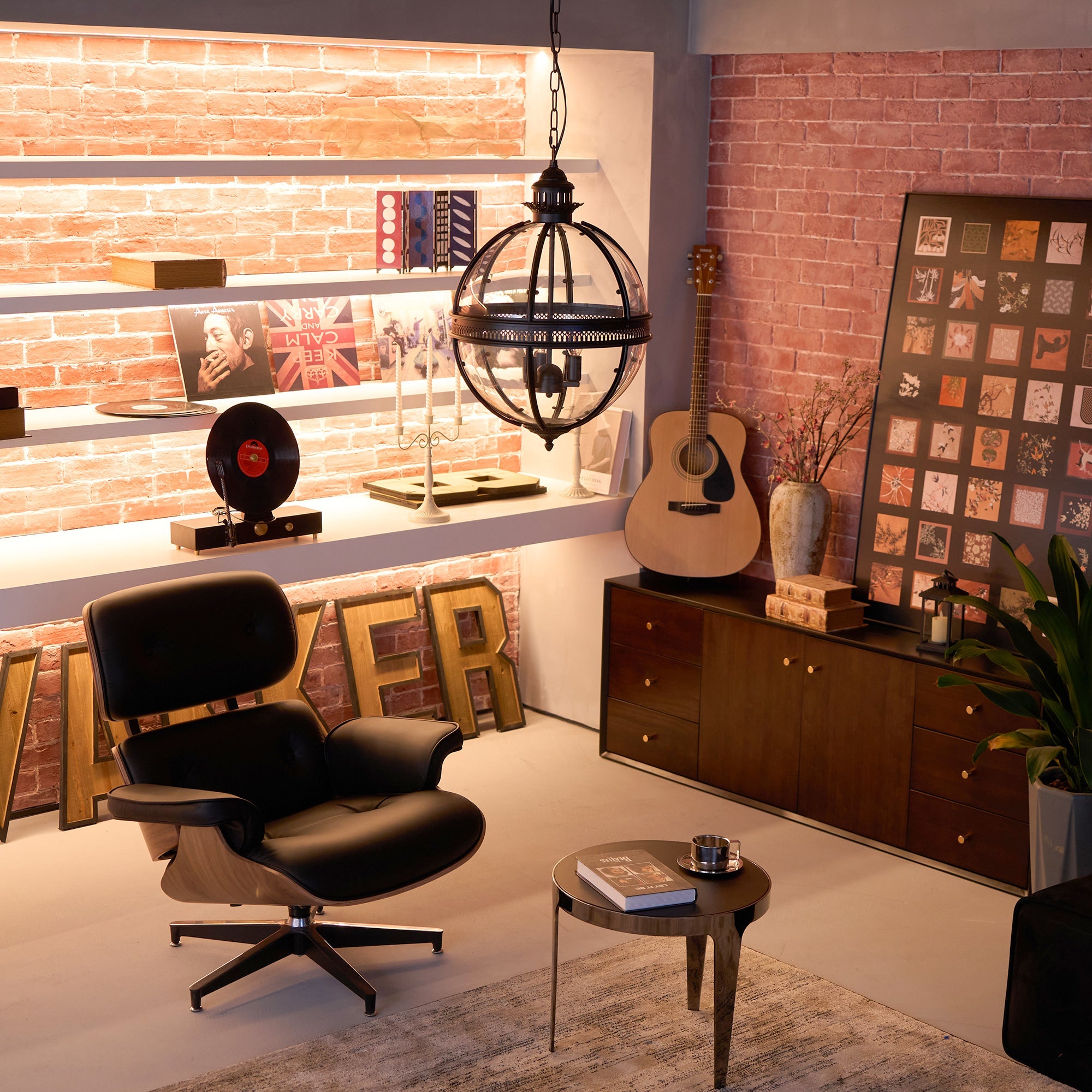 Lorenca Classic Pendant Light